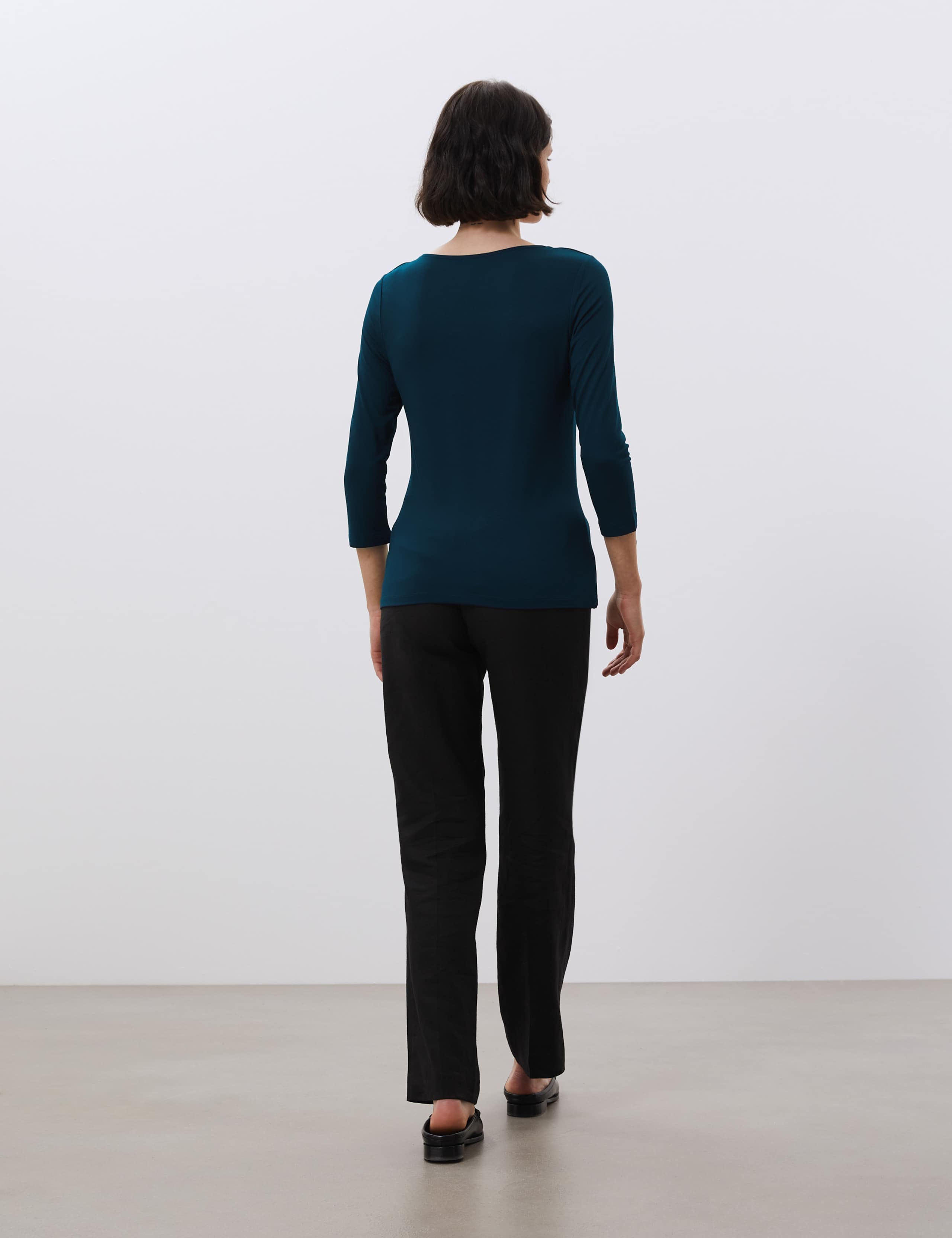 Jersey Scoop Neck 3/4 Sleeve Top 5 of 6