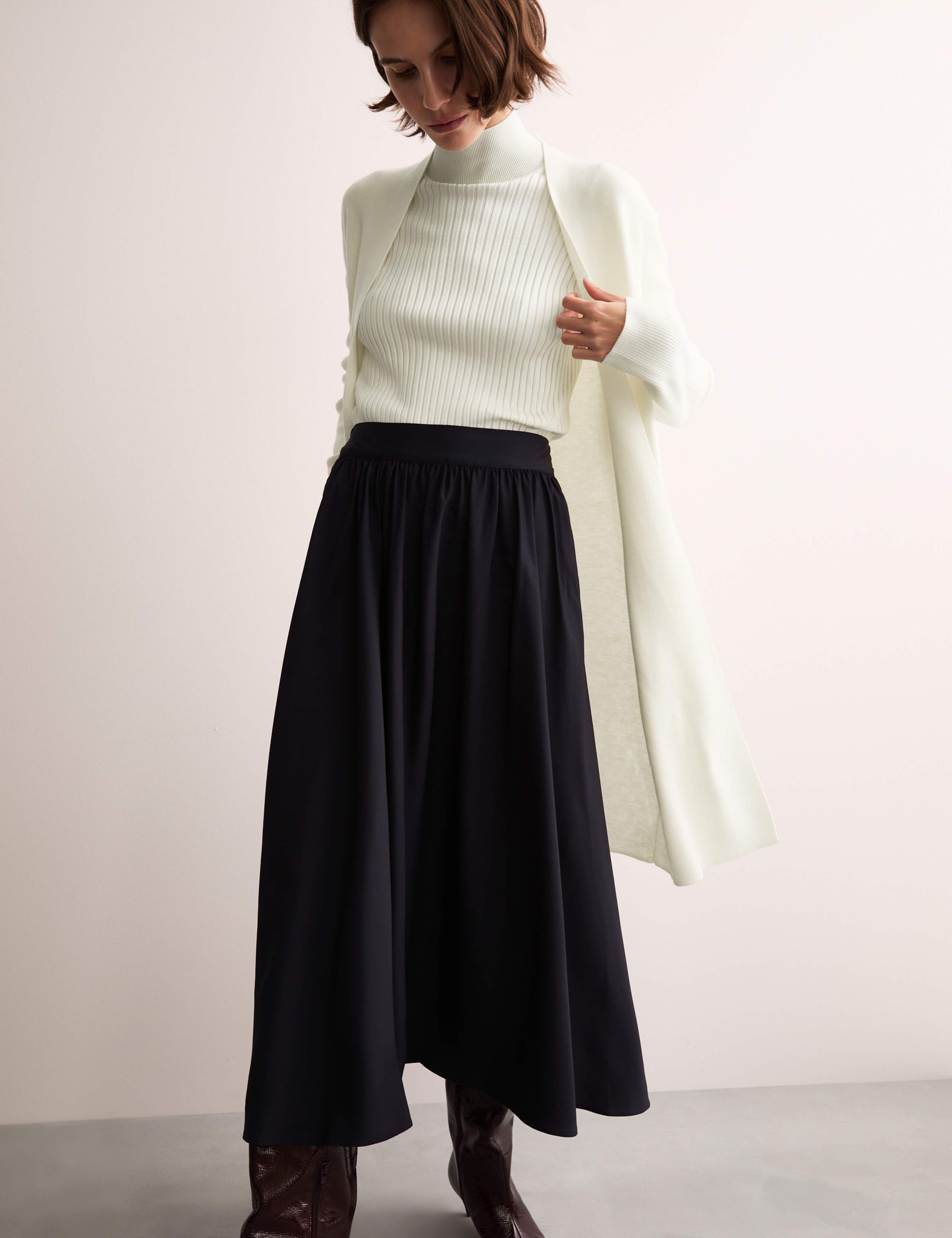 Pure Merino Wool Longline Cardigan 4 of 7