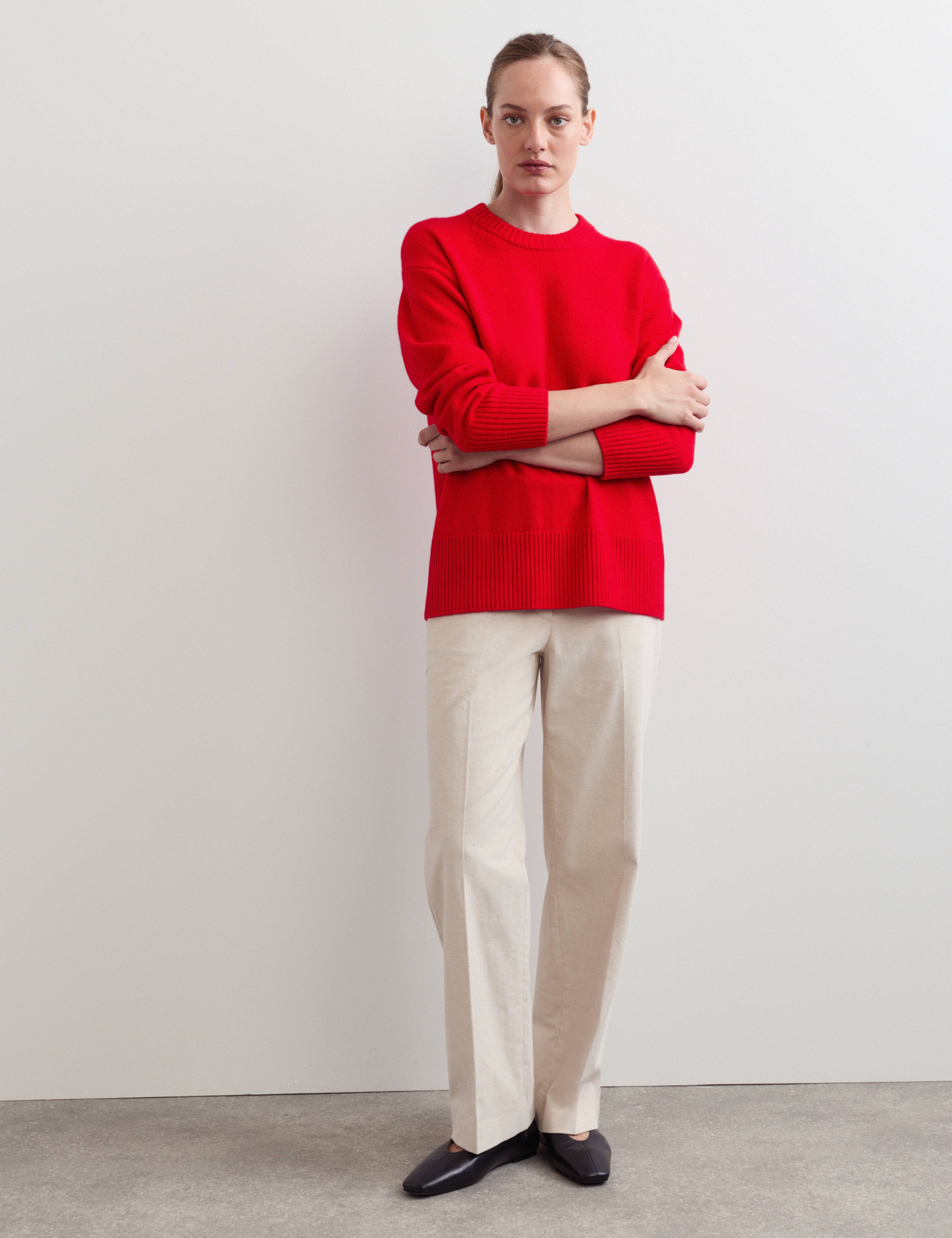 Pure Cashmere Crew Neck Relaxed Jumper 4 of 6