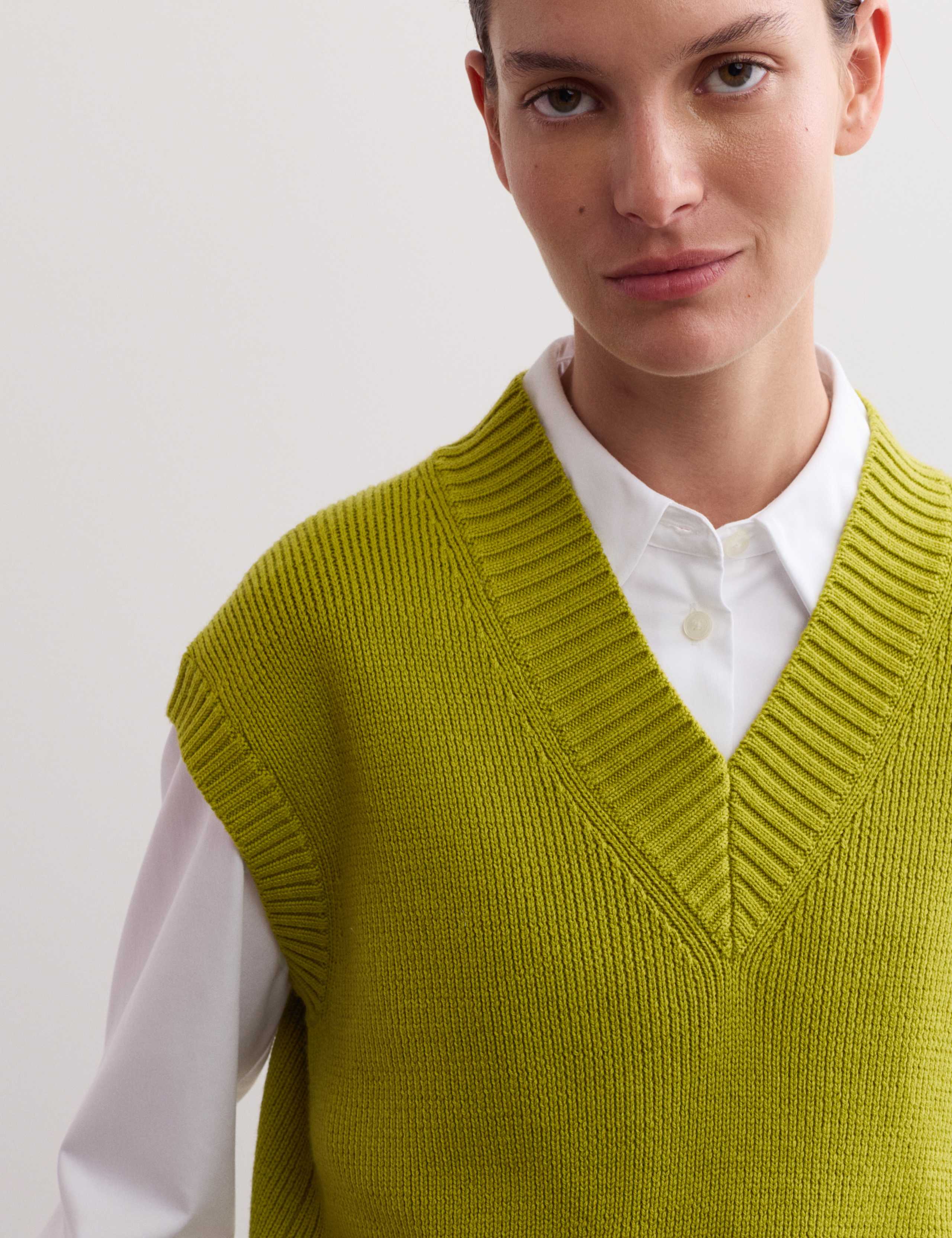 Pure Merino Wool V-Neck Knitted Vest 3 of 7