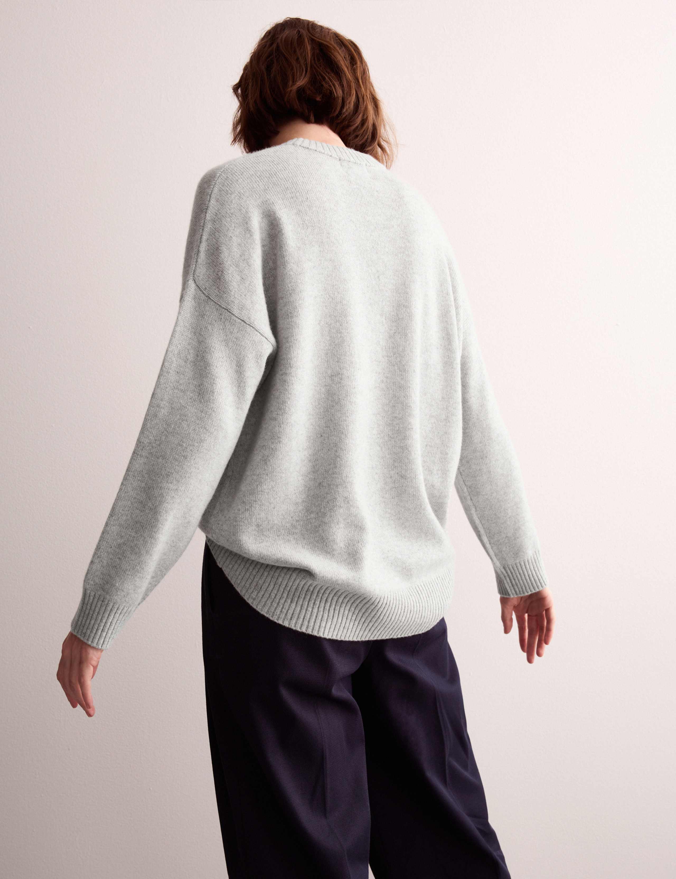 Pure Cashmere Crew Neck Relaxed Jumper 6 of 9