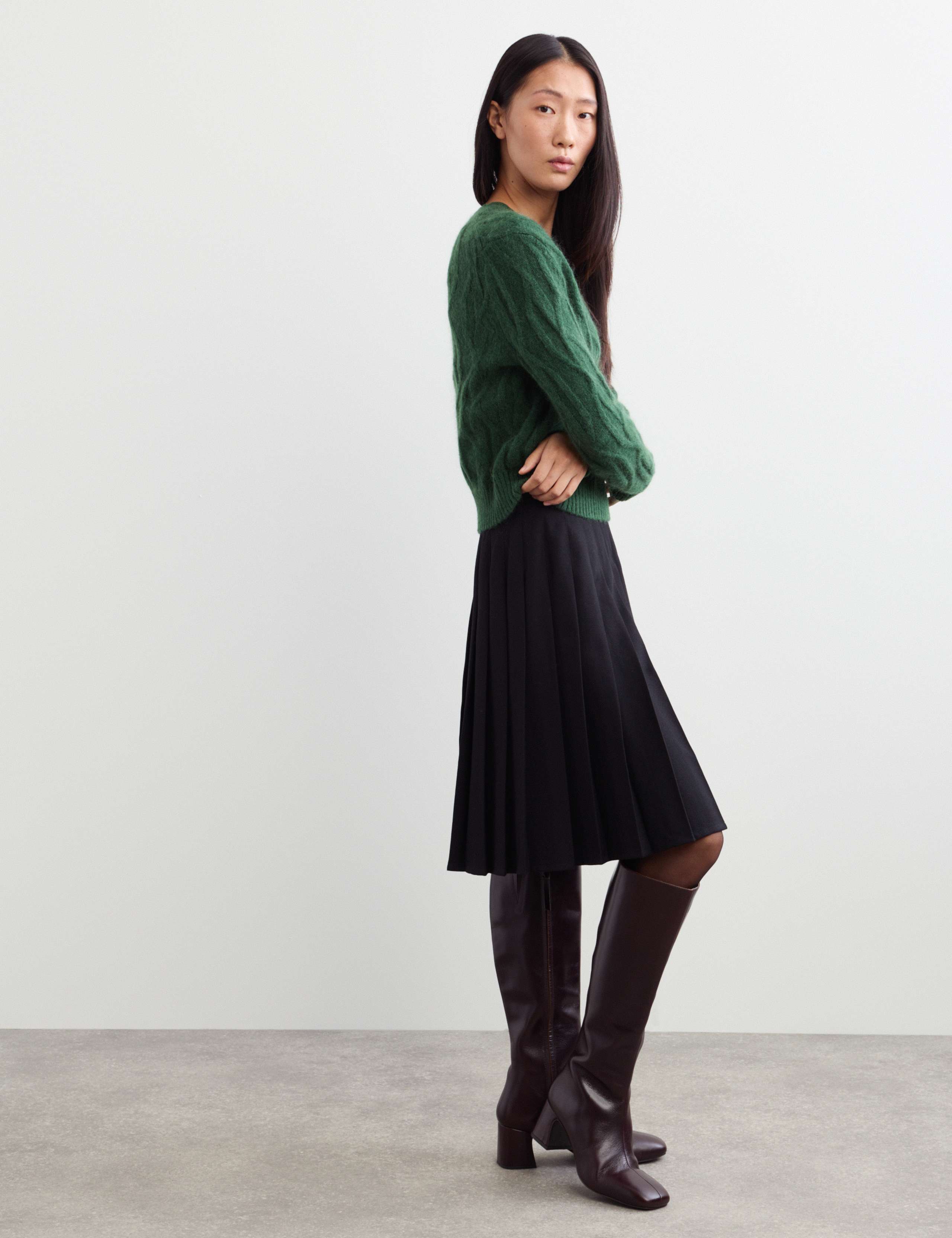Mohair Cable Knit V Neck Keyhole Jumper 5 of 7