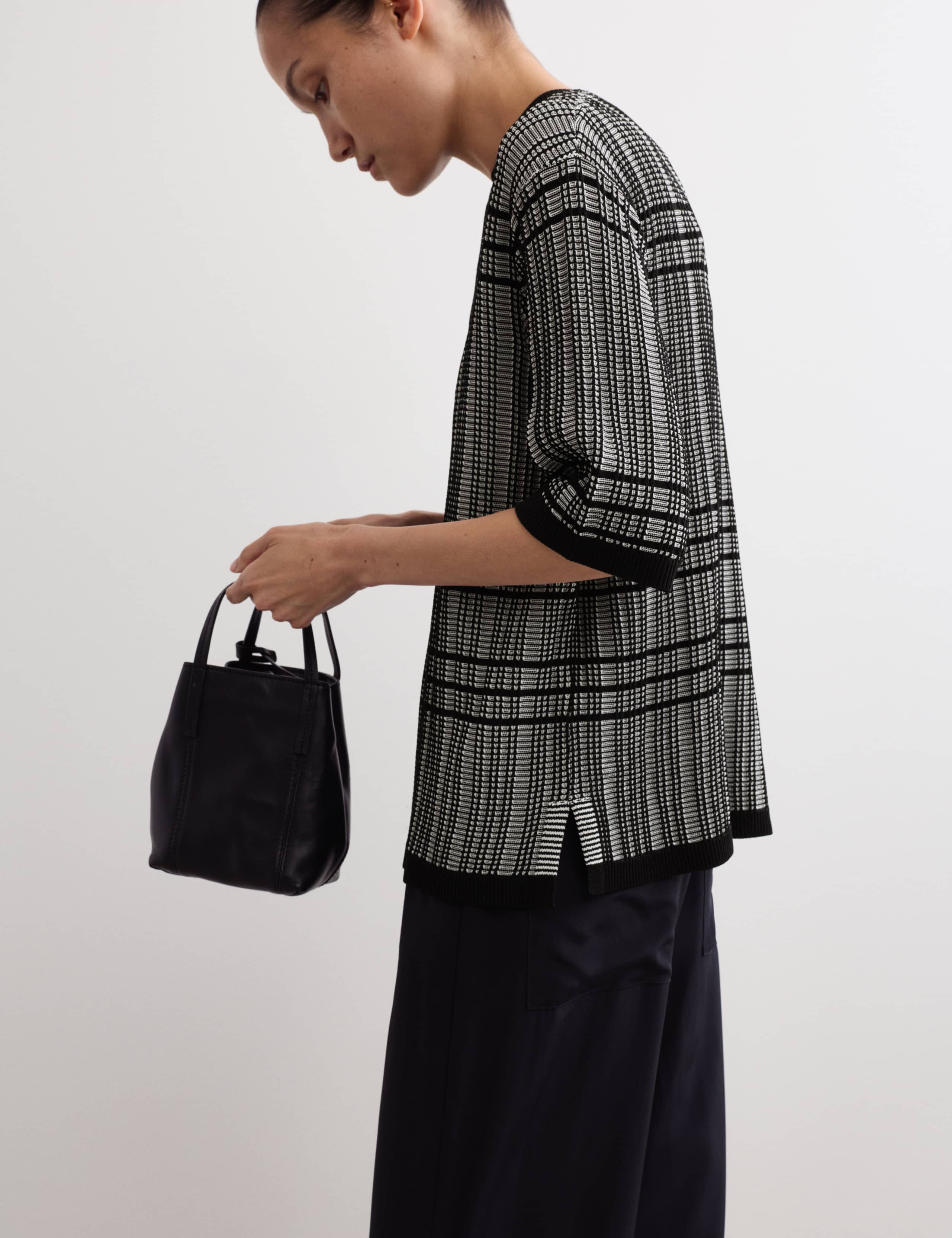 Viscose Grid Check Knitted Tee 4 of 7