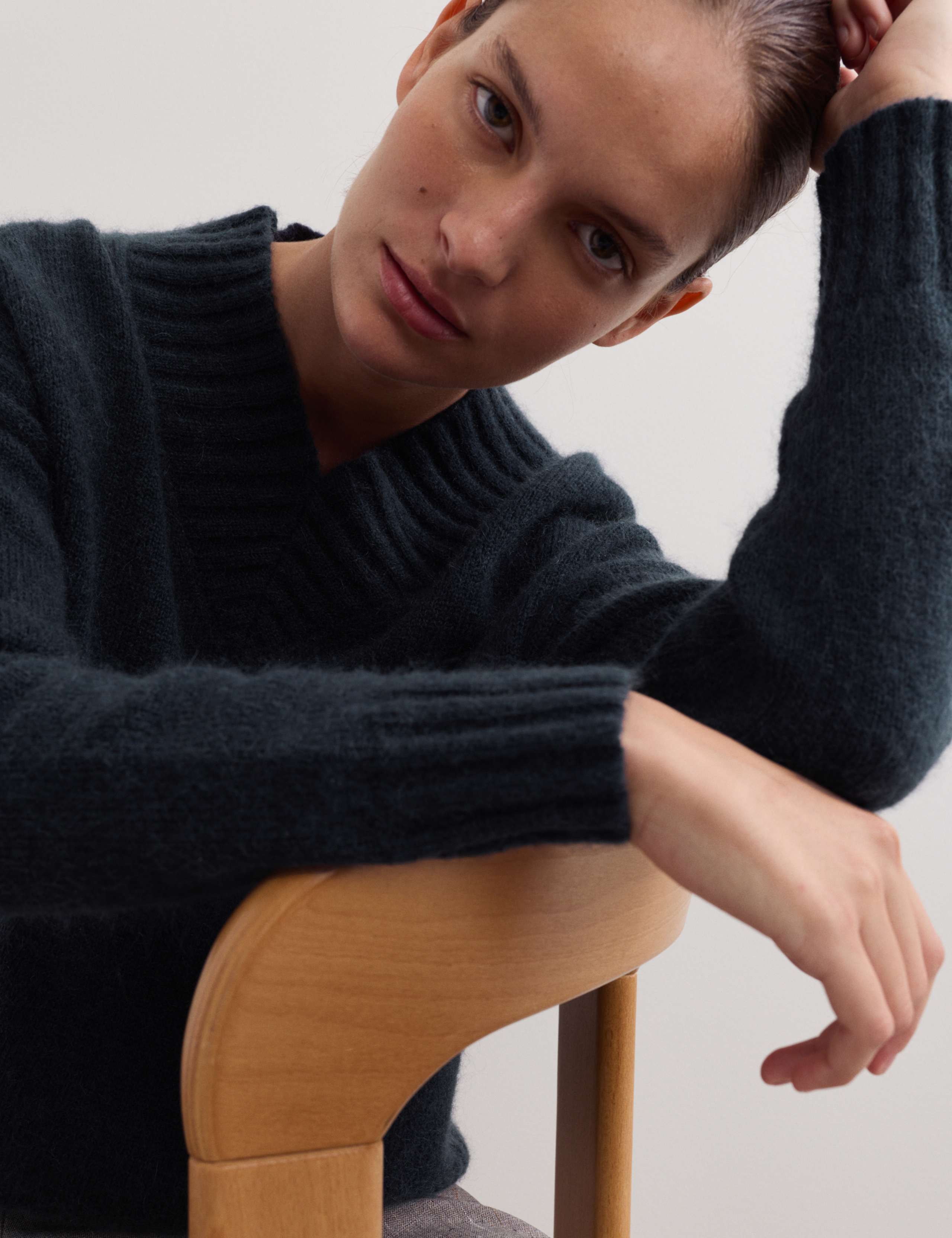 Mohair Blend V-Neck Jumper 4 of 8