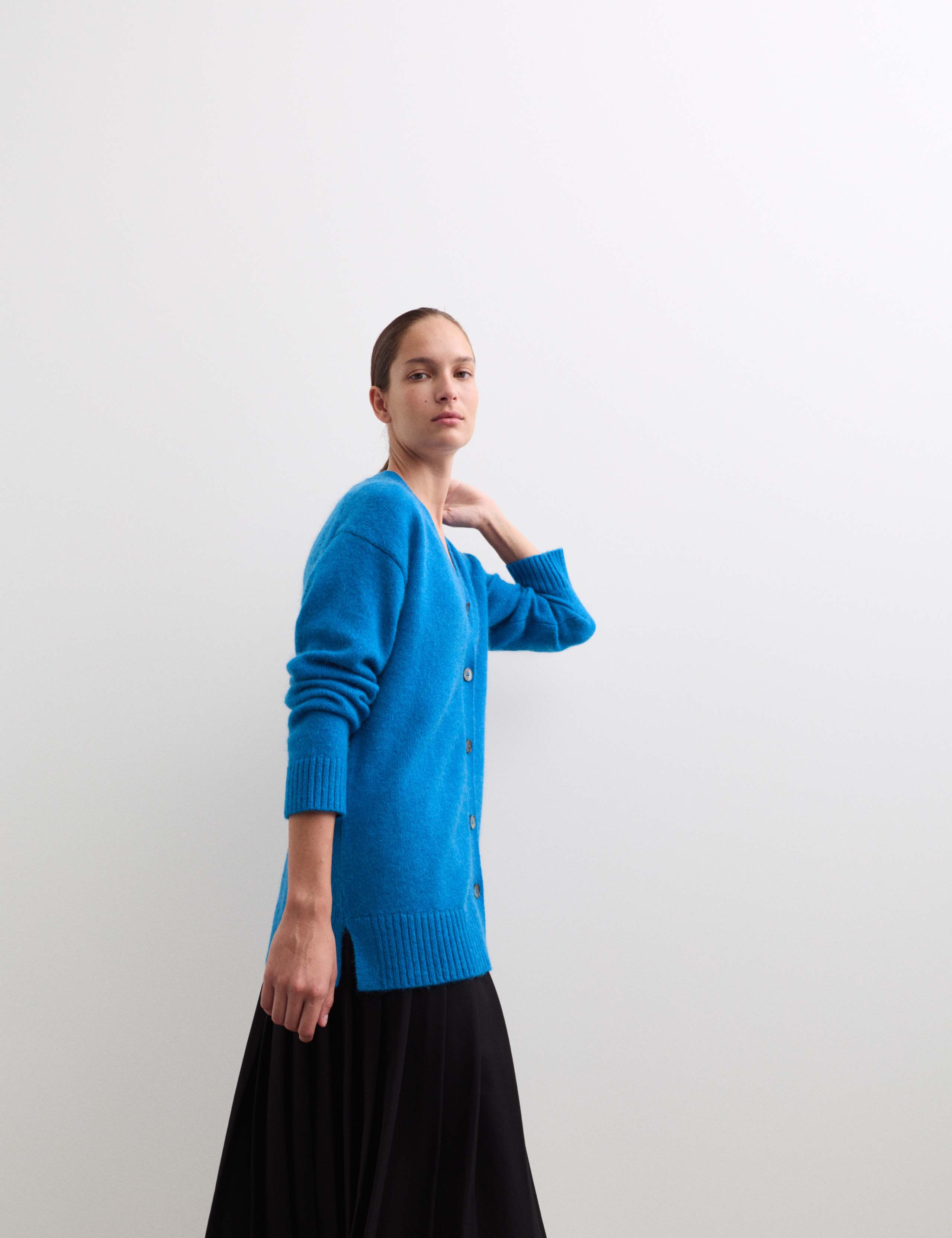 Mohair Blend V-Neck Relaxed Cardigan 5 of 6