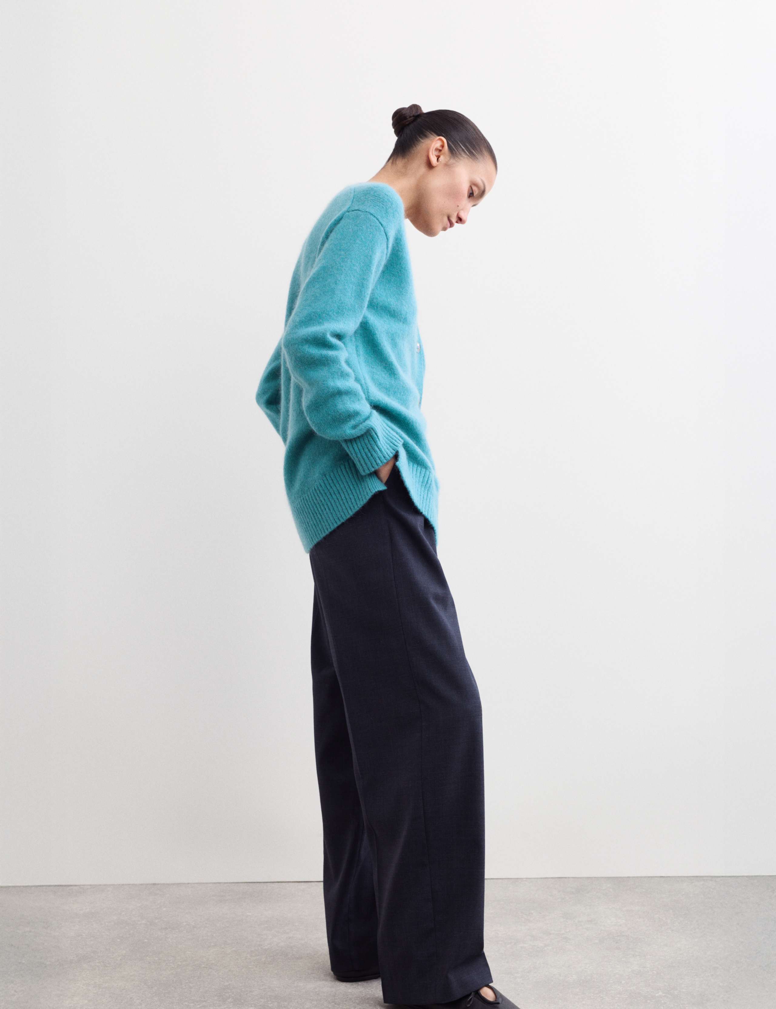 Mohair Blend V-Neck Relaxed Cardigan 5 of 6