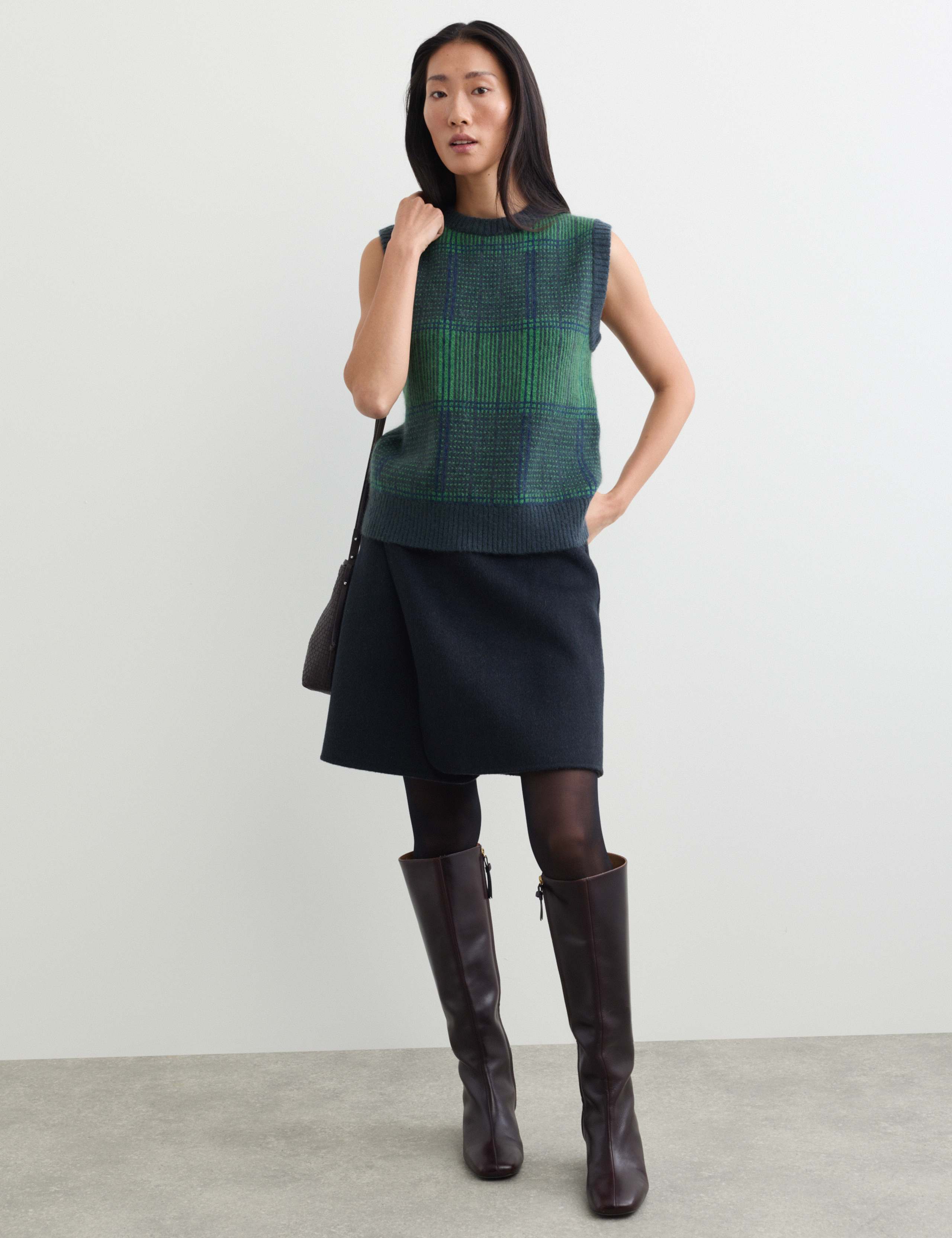 Mohair Checked Crew Neck Knitted Vest 3 of 8