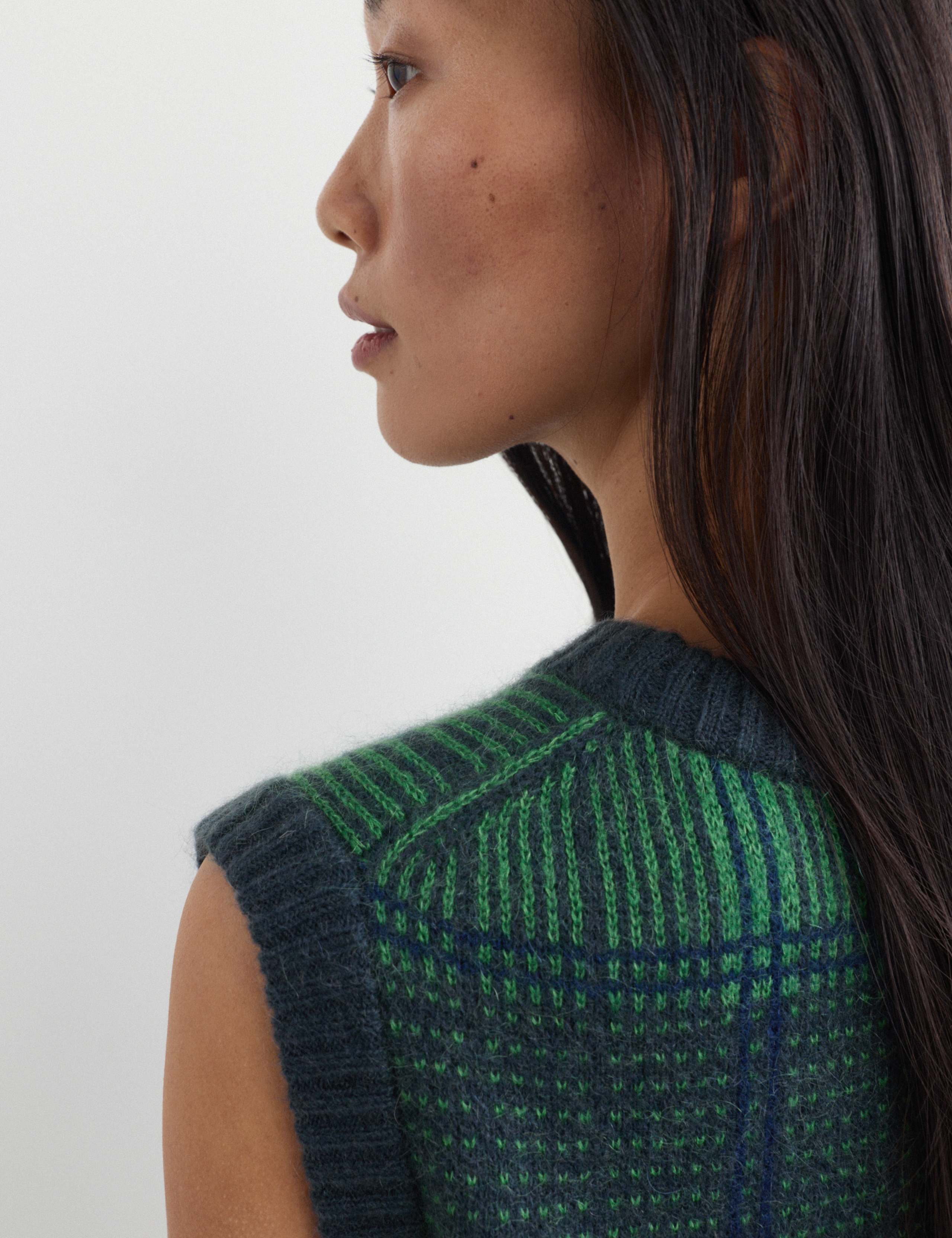 Mohair Checked Crew Neck Knitted Vest 4 of 8