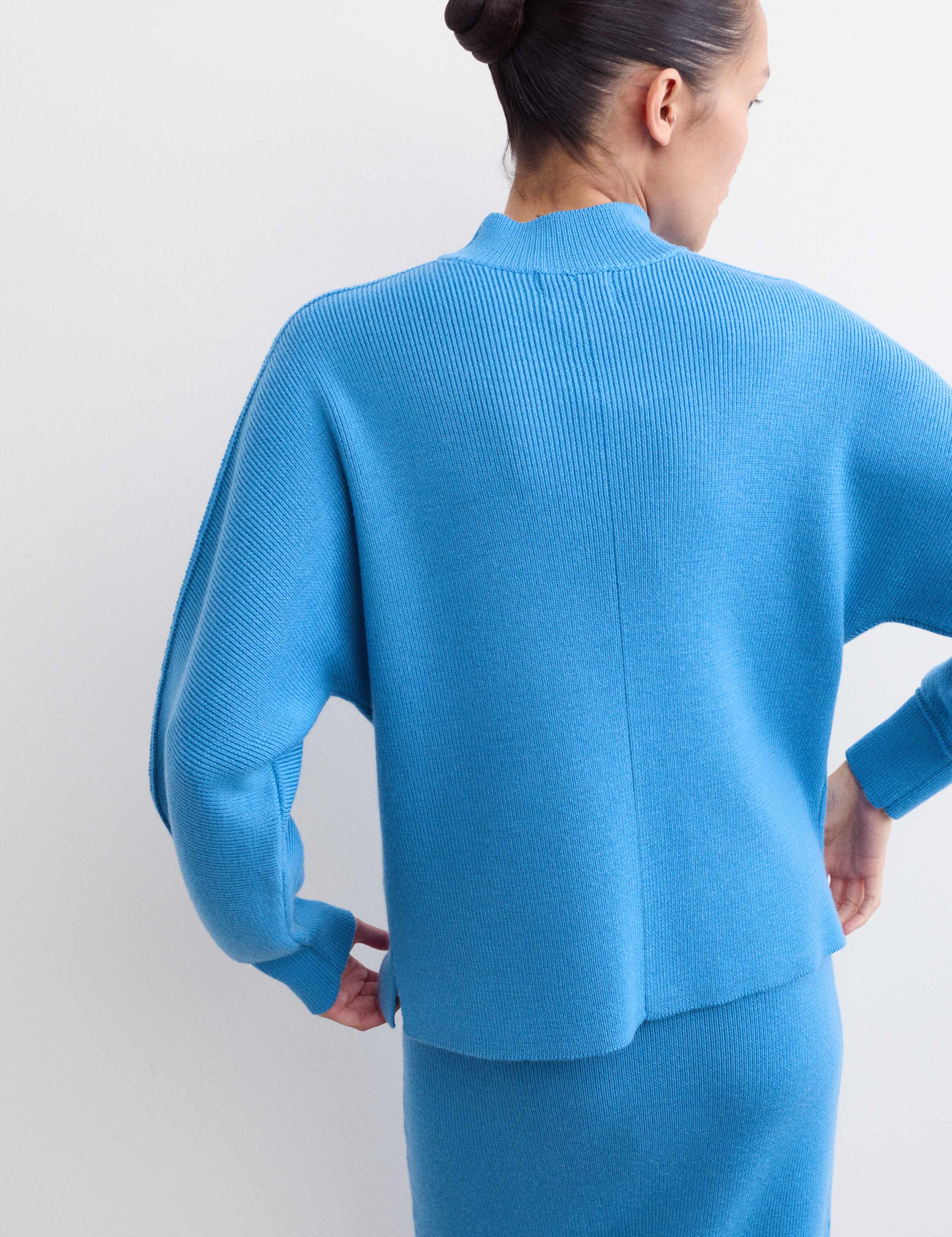 Pure Merino Wool Relaxed Jumper 7 of 7