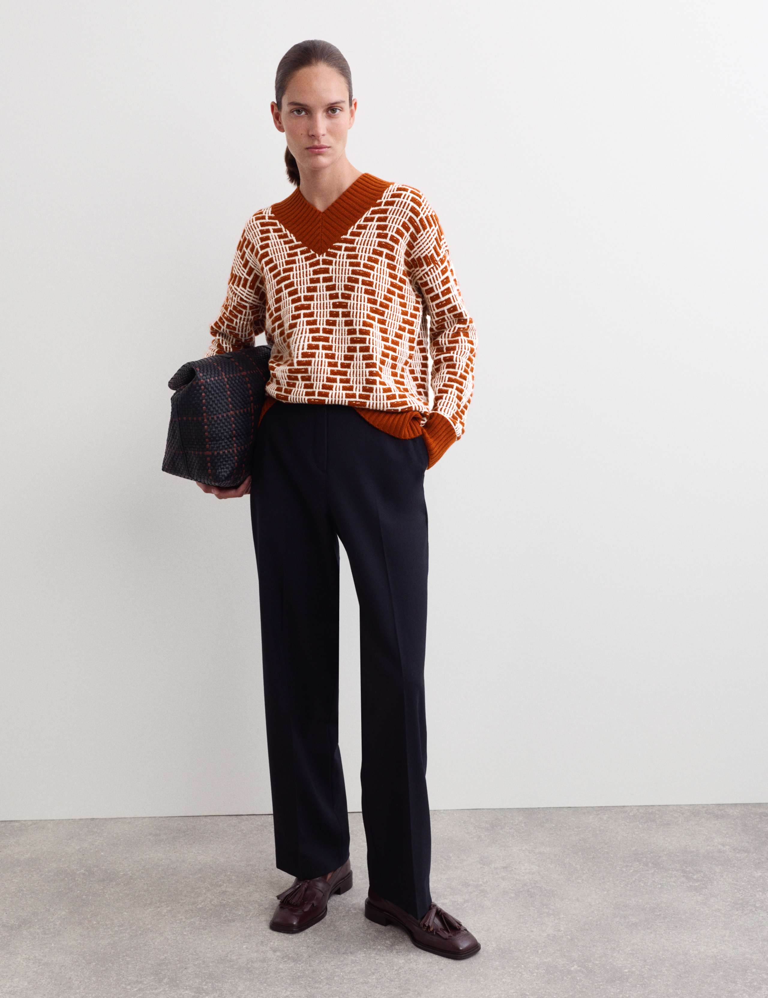 Merino Wool Rich Diamond Stitch V-Neck Jumper 1 of 6