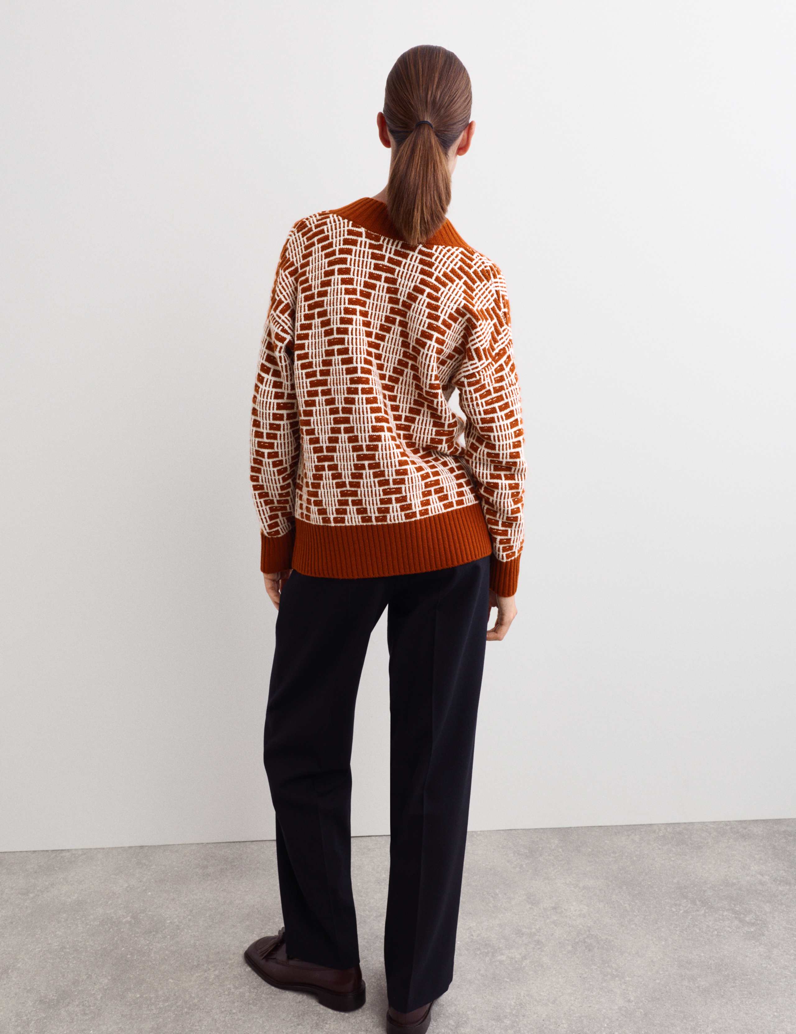 Merino Wool Rich Diamond Stitch V-Neck Jumper 6 of 6