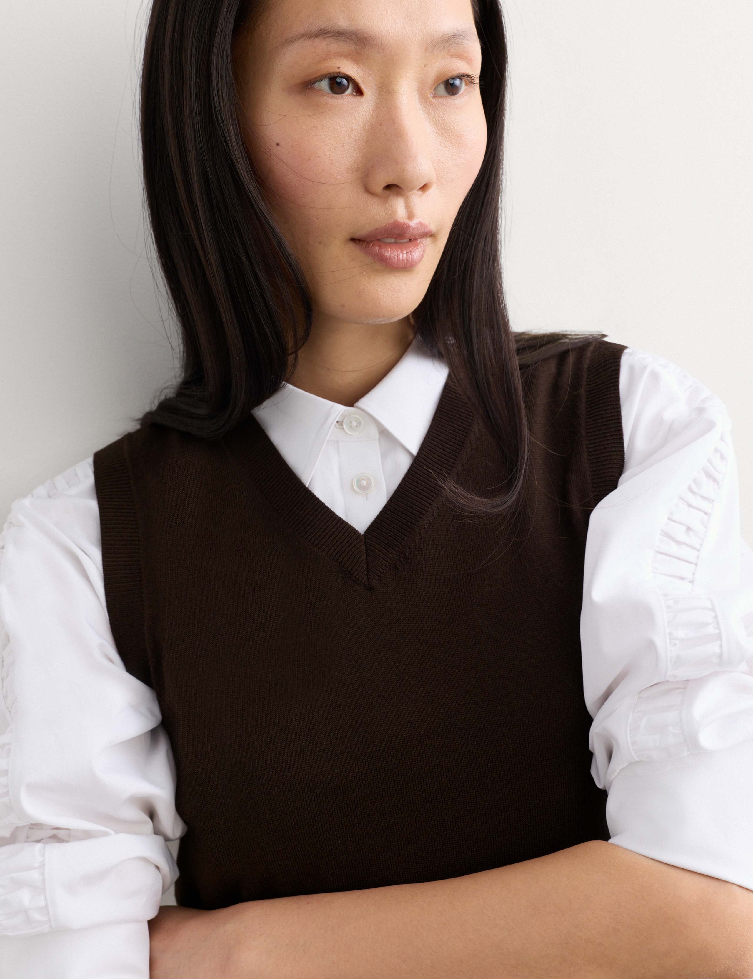 Wool Rich V Neck Knitted Vest with Silk 3 of 7