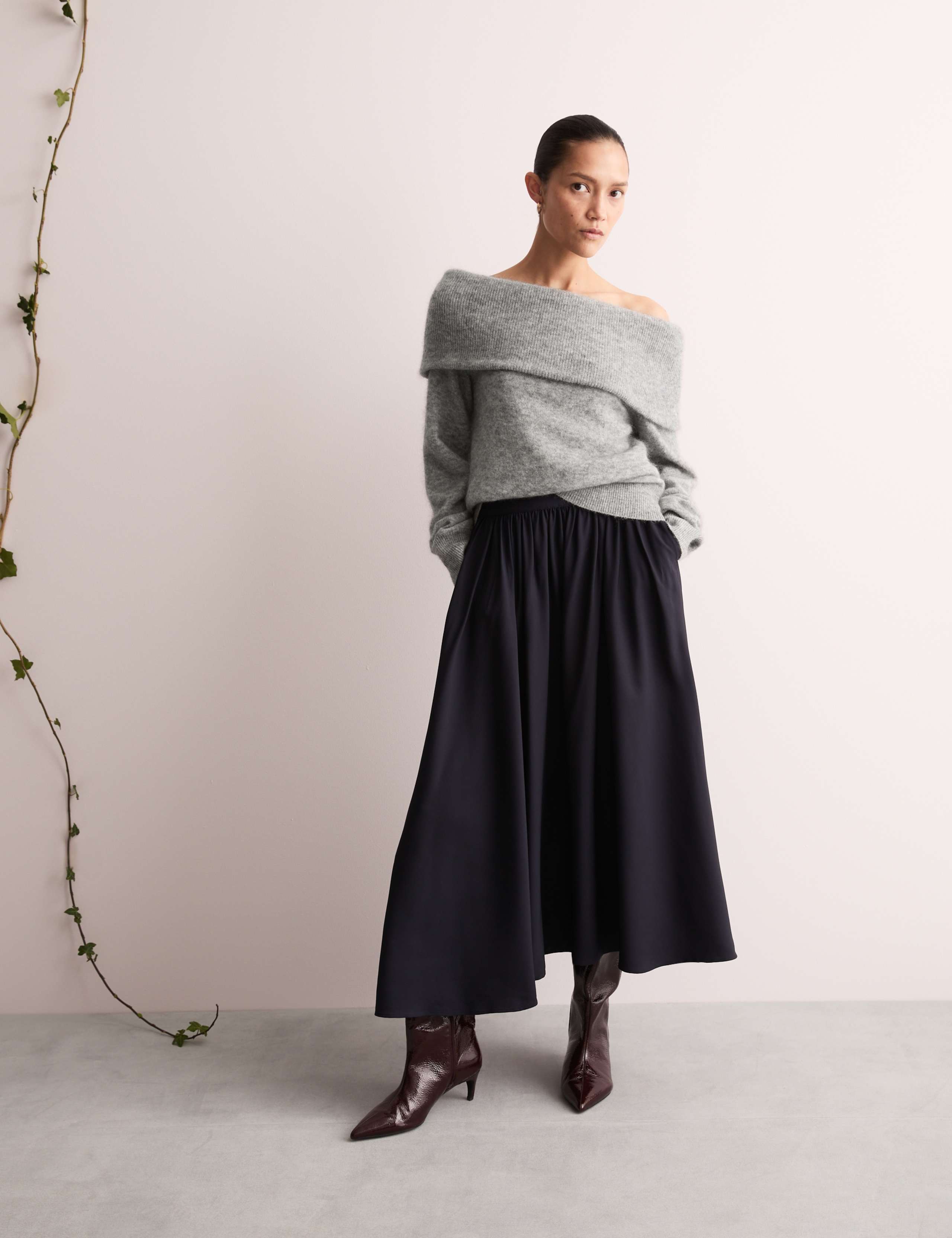 Mohair Blend Off The Shoulder Jumper 6 of 7