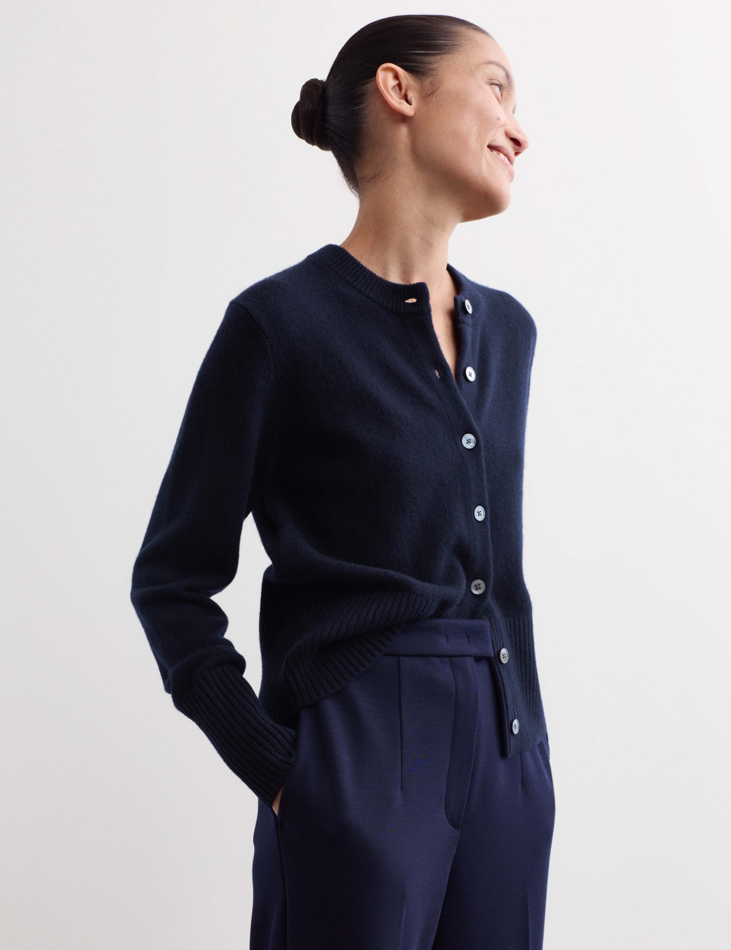 Pure Cashmere Round Neck Relaxed Cardigan 6 of 7