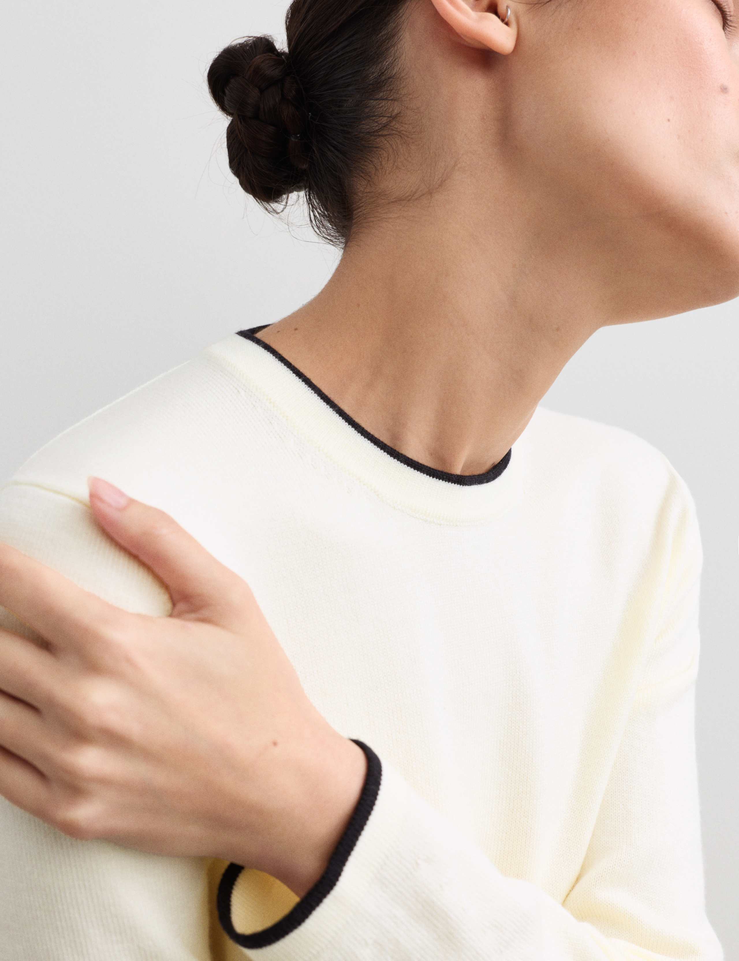 Merino Wool Rich Tipped Crew Neck Jumper 4 of 6