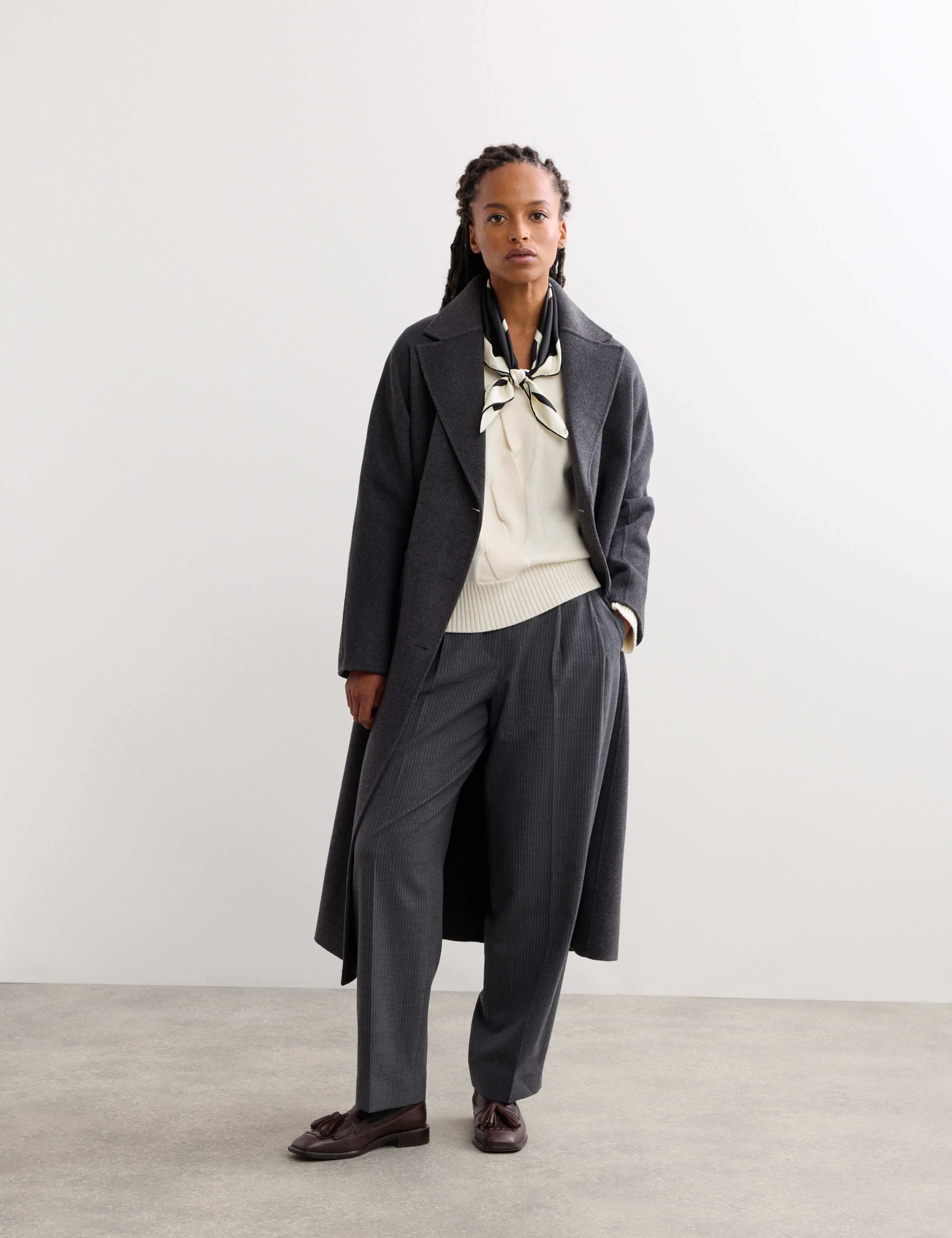 Pure Merino Wool V-Neck Twist Jumper 5 of 7