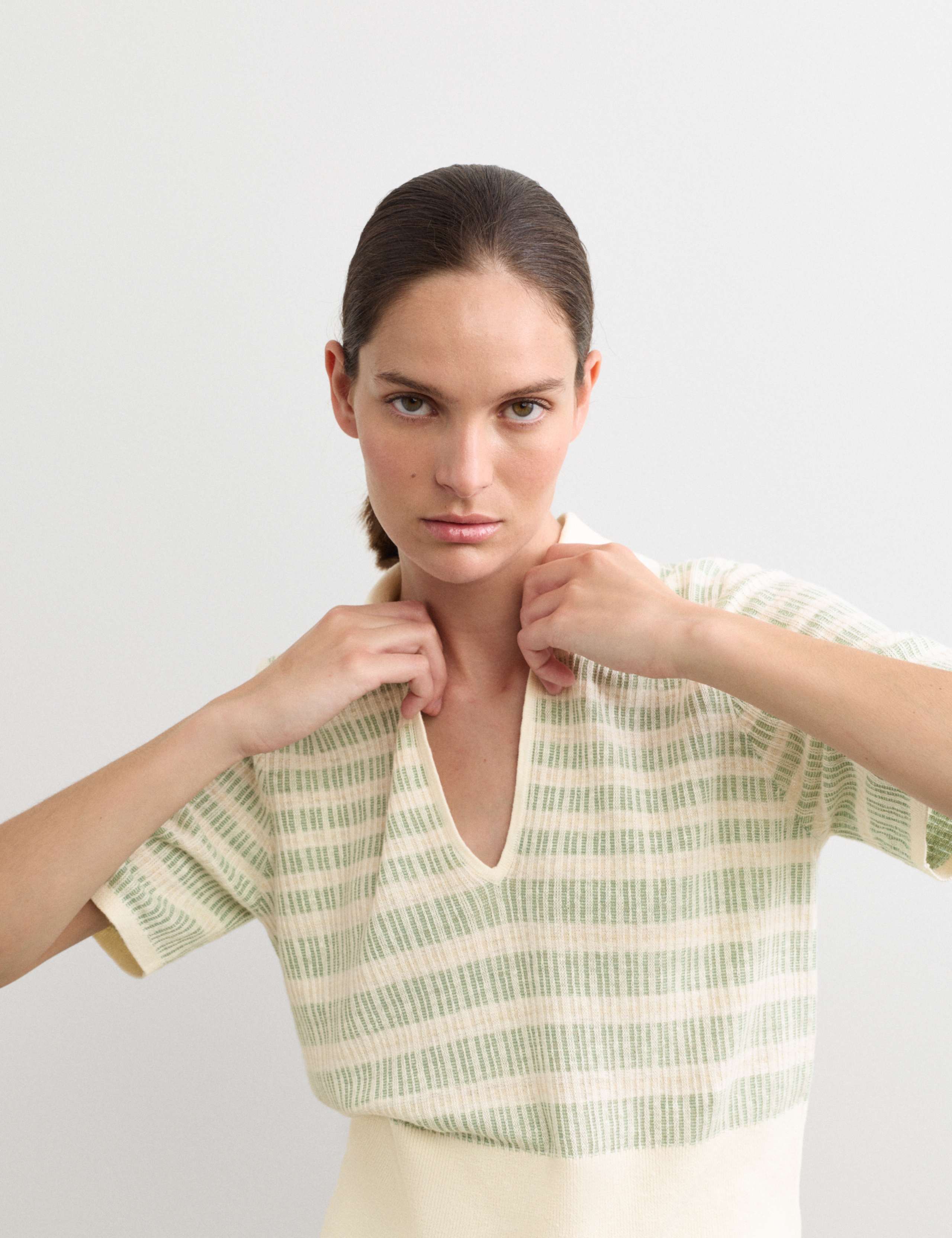 Linen Rich Striped Collared Knitted T-Shirt 3 of 7