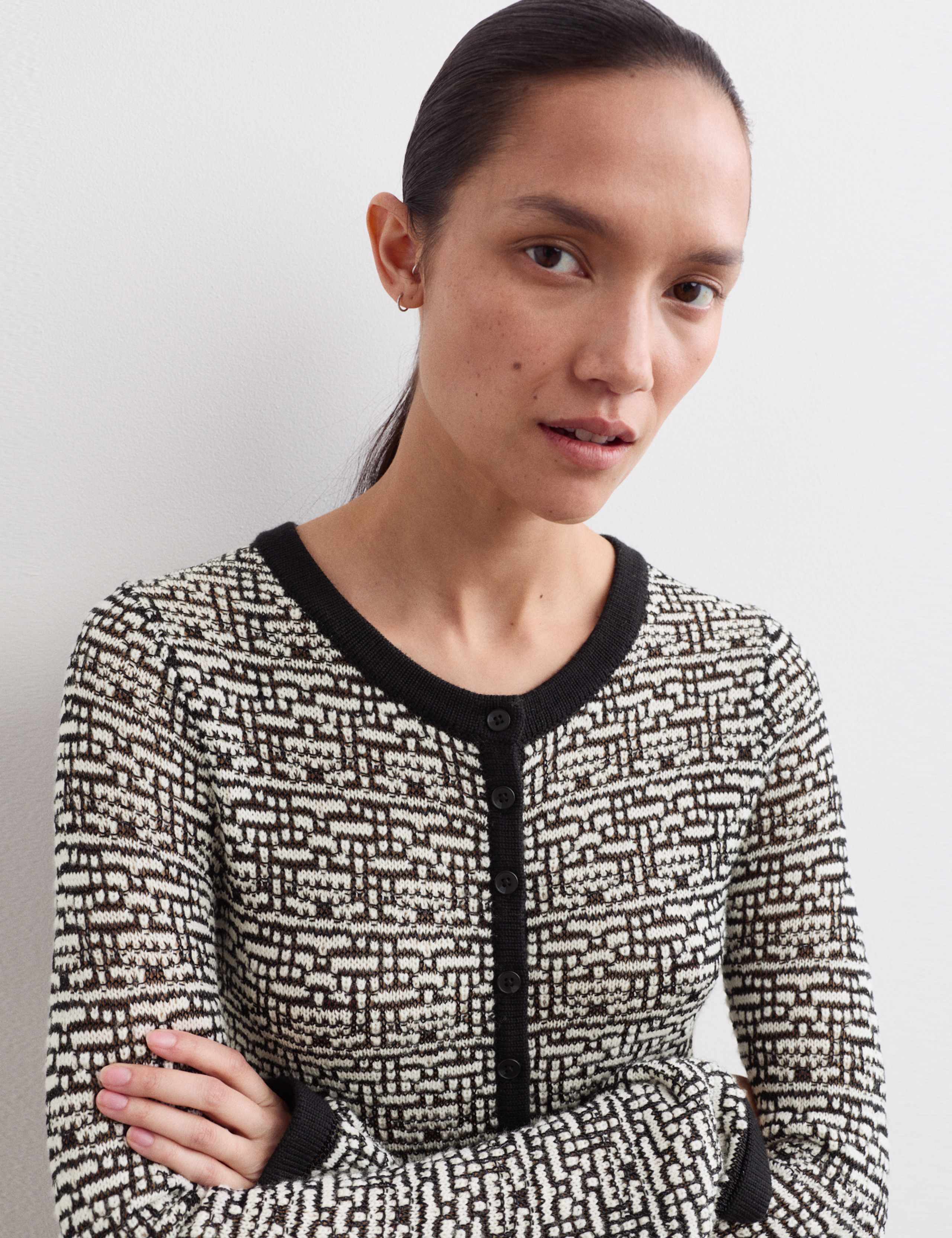 Merino Wool Rich Textured Crew Neck Cardigan 3 of 5