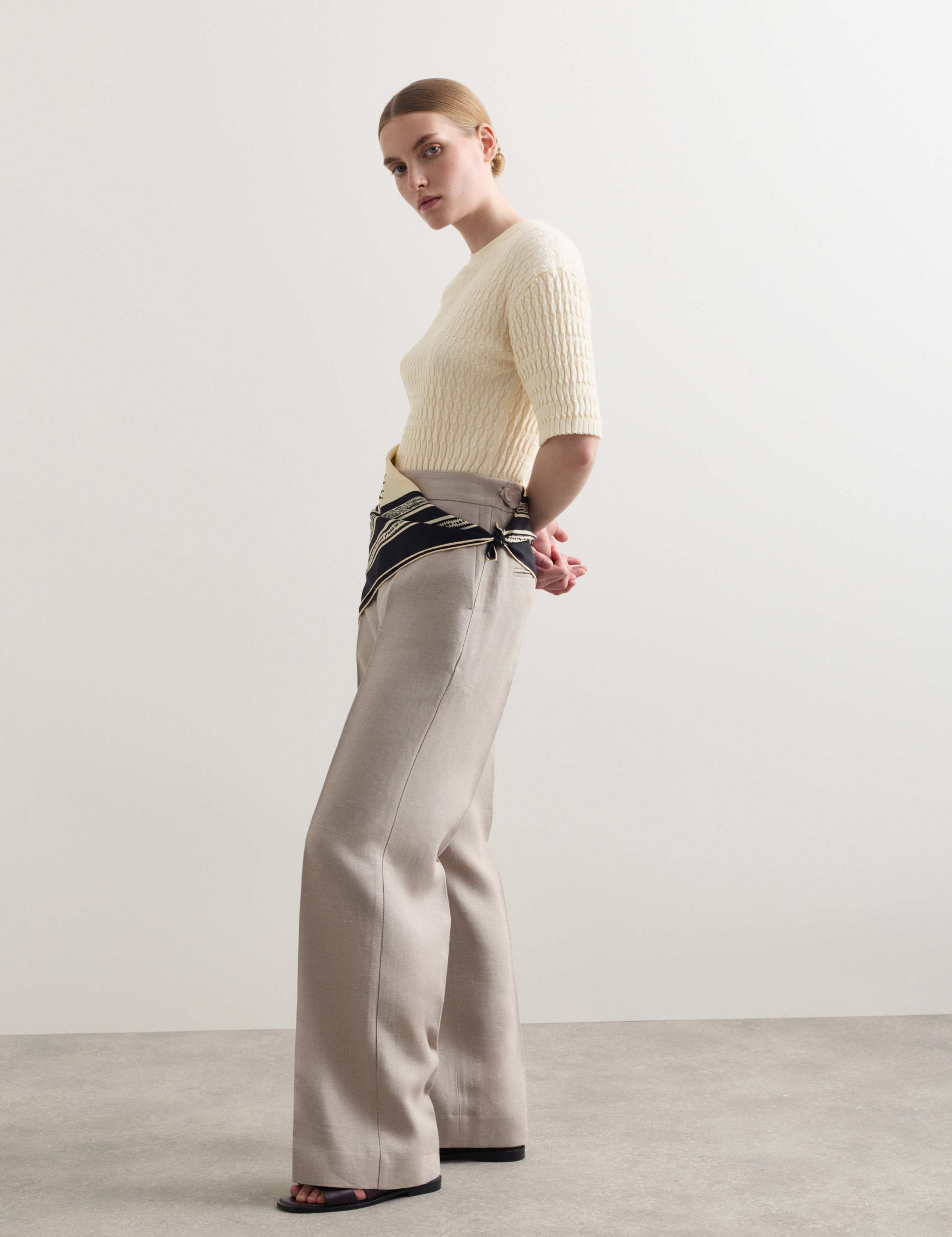Merino Rich Textured Knitted T-Shirt 6 of 7