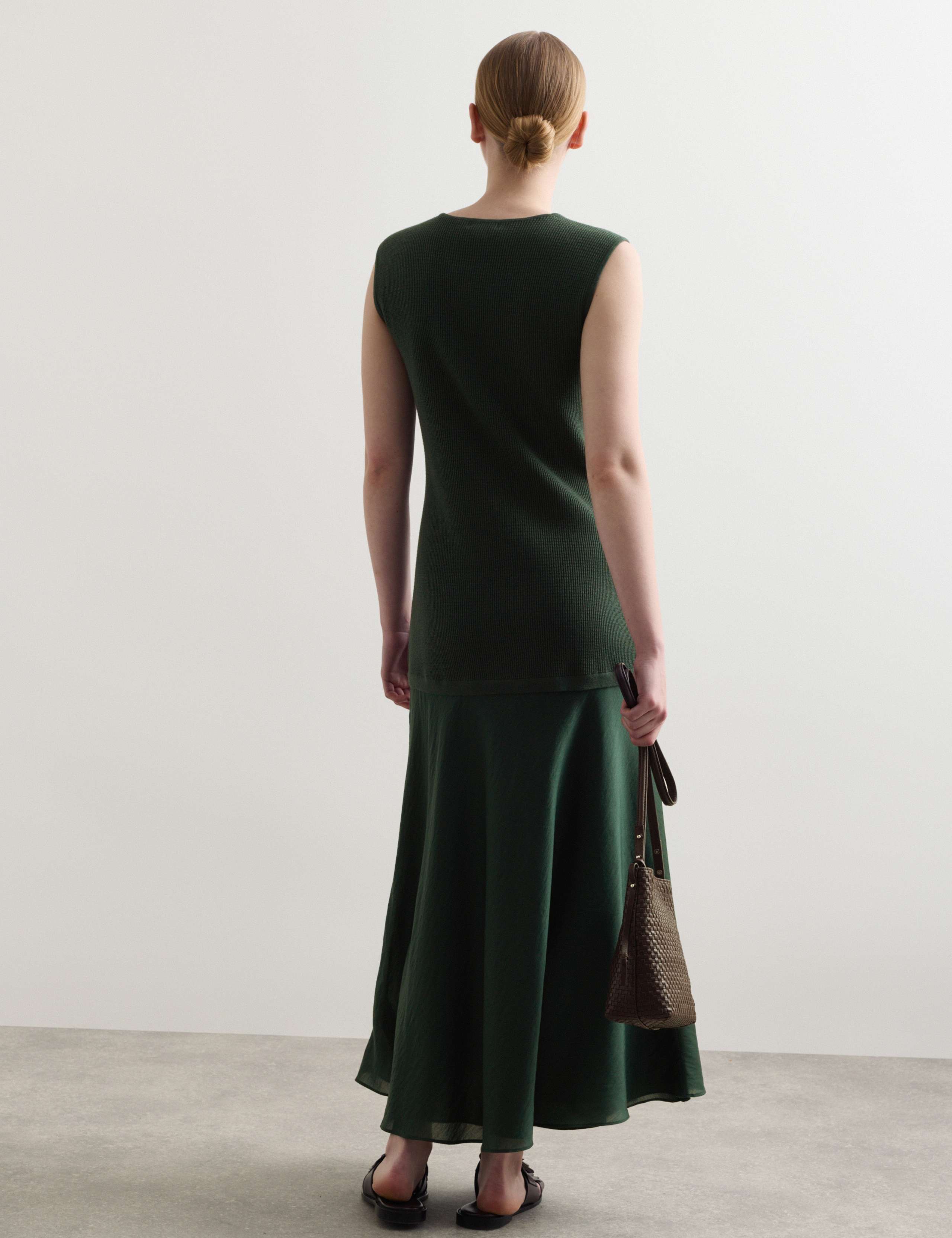 V-Neck Stitch Detail Midi Knitted Dress 7 of 7