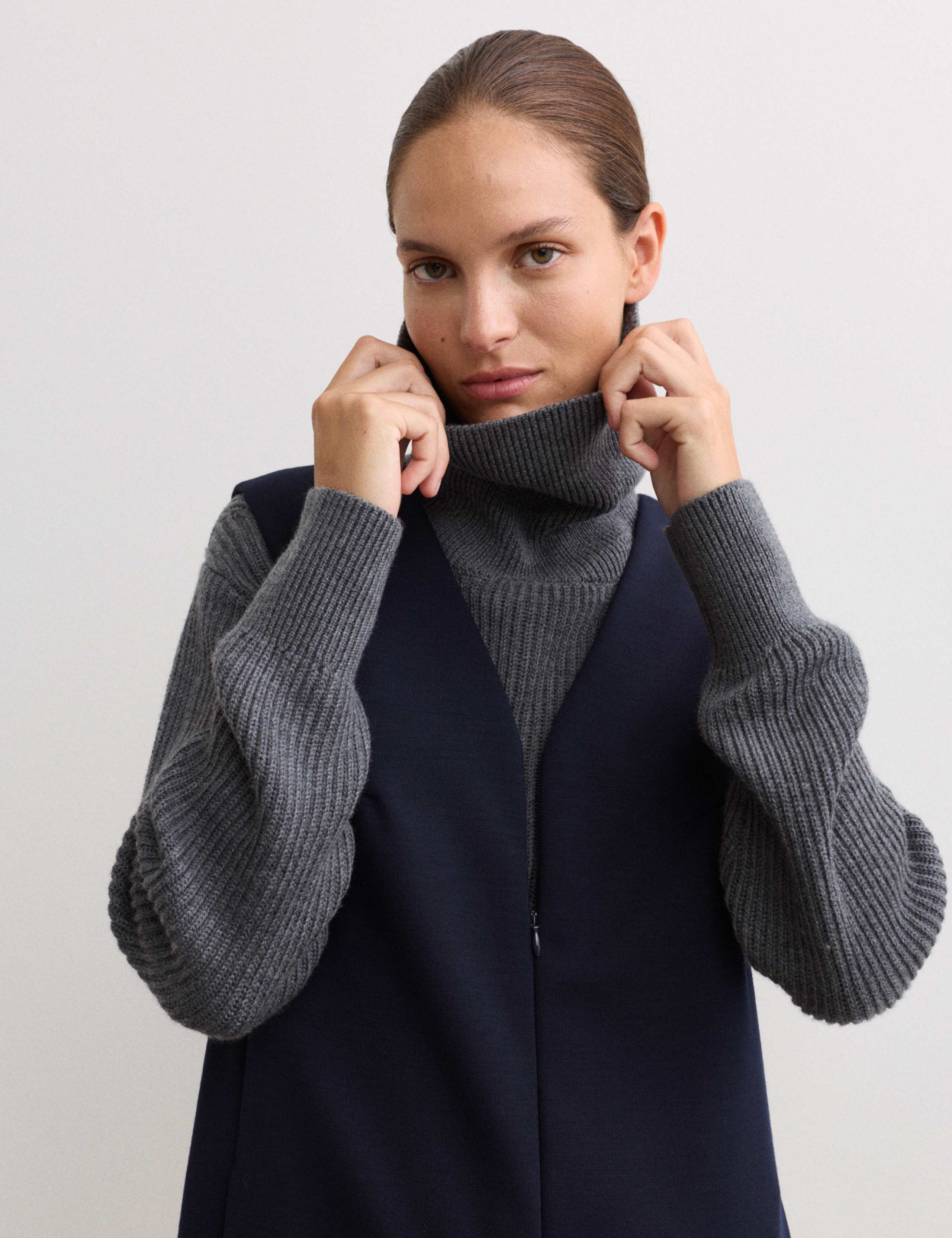 Wool Blend Jersey V-Neck Shift Dress 5 of 7