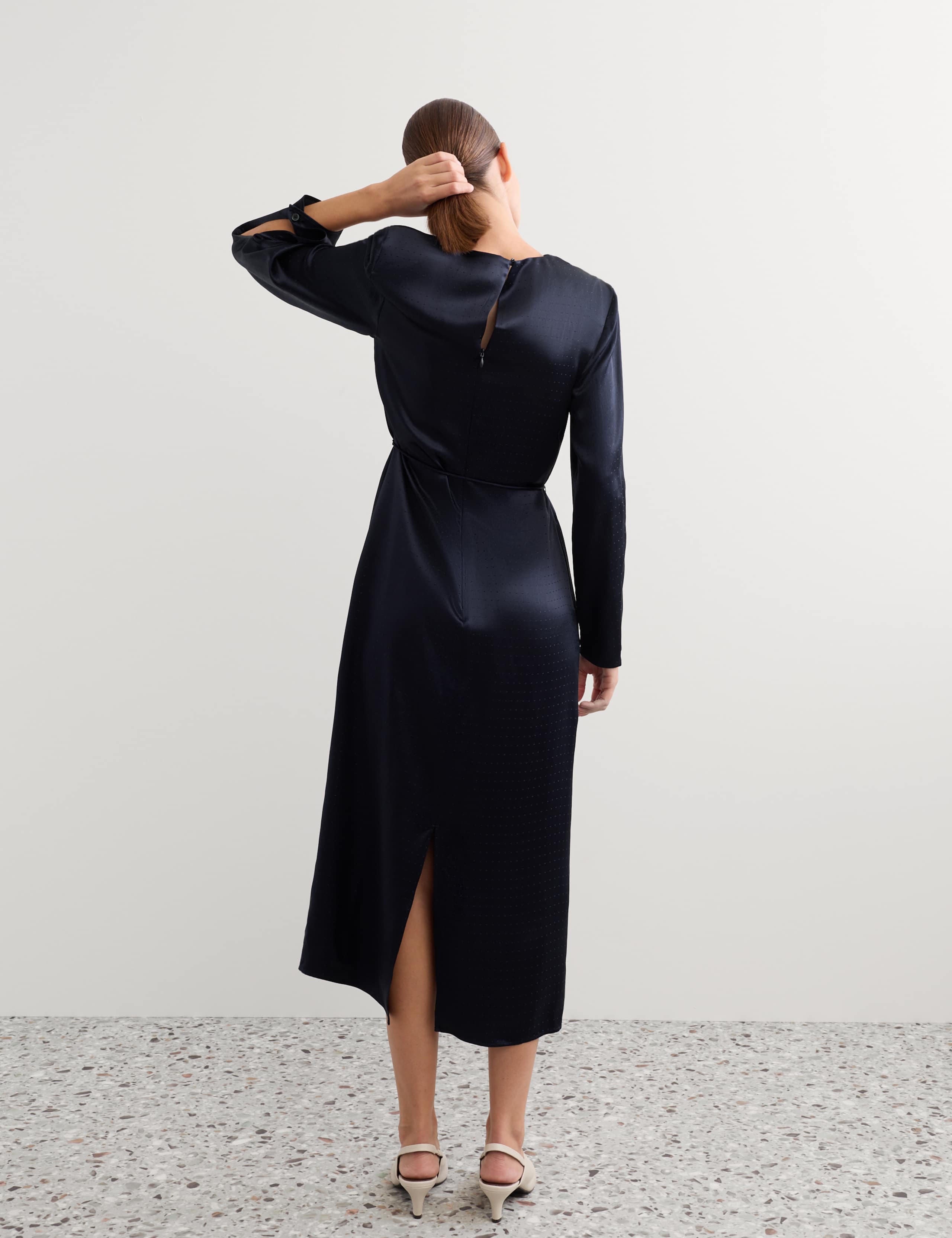 Jacquard V Neck Midi Column Dress 7 of 7