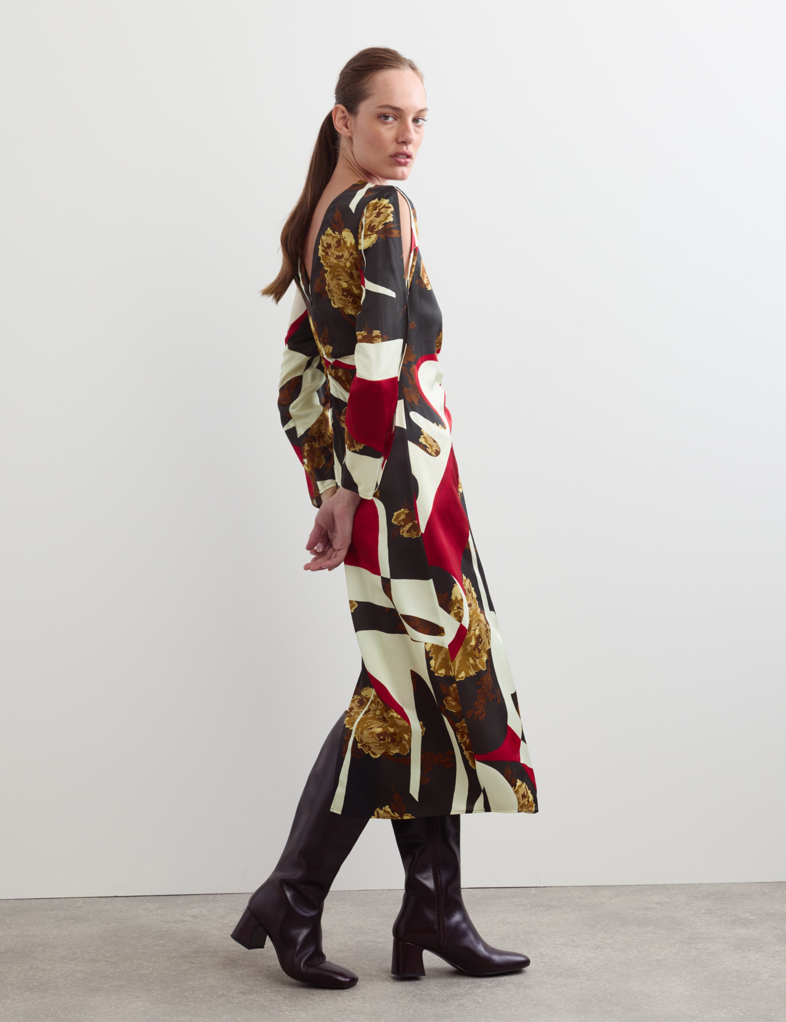 Floral Round Neck Midi Column Dress 5 of 6
