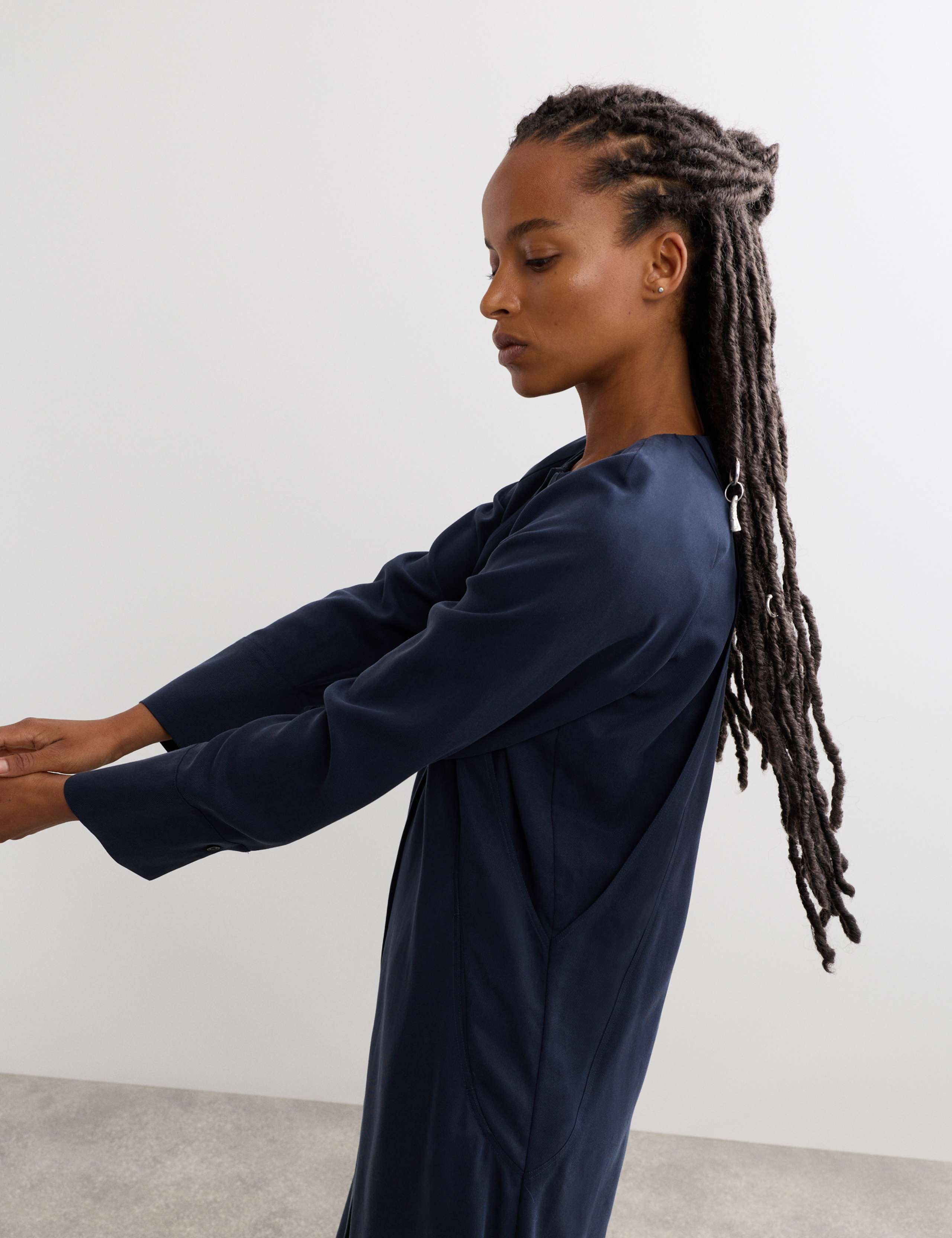 Pleat Detail Midi Dress 4 of 7