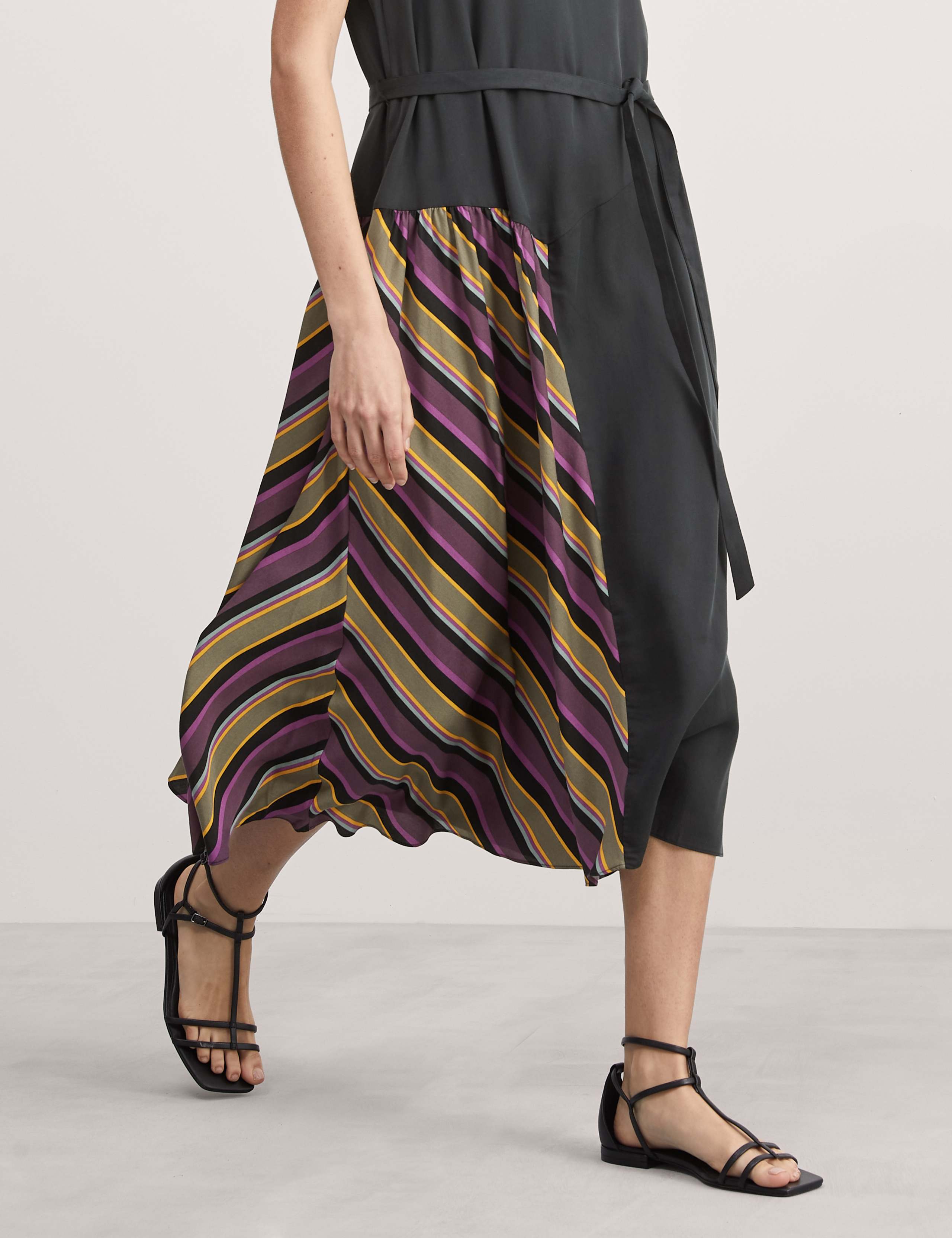 Pure Lyocell™ V-Neck Midi Shift Dress 4 of 6