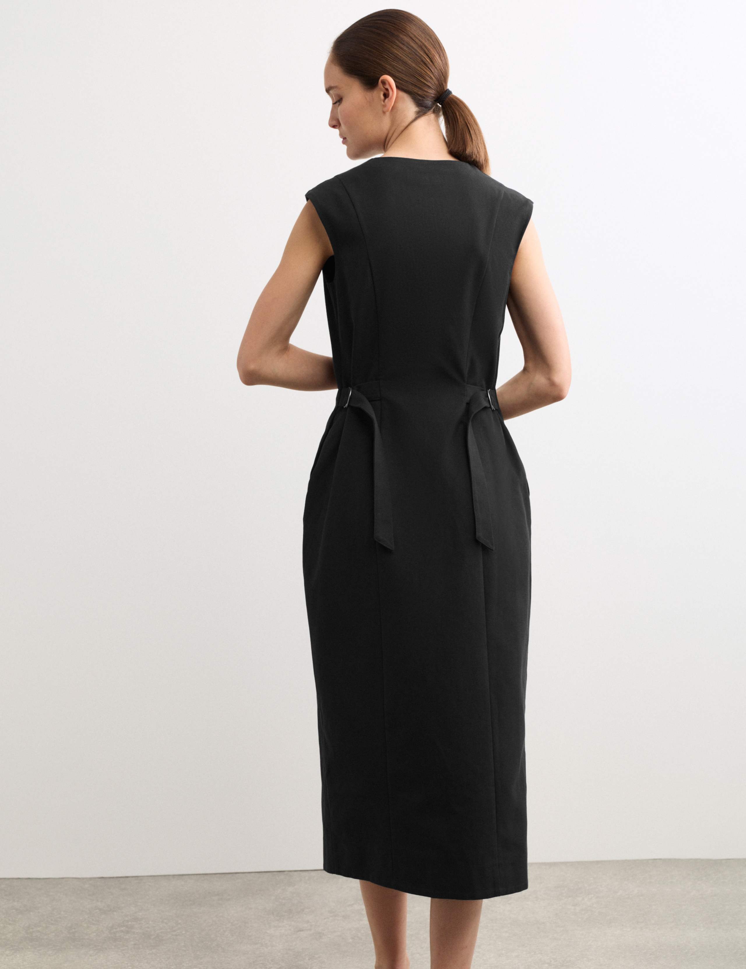 Cotton Blend V-Neck Midaxi Column Dress 7 of 7