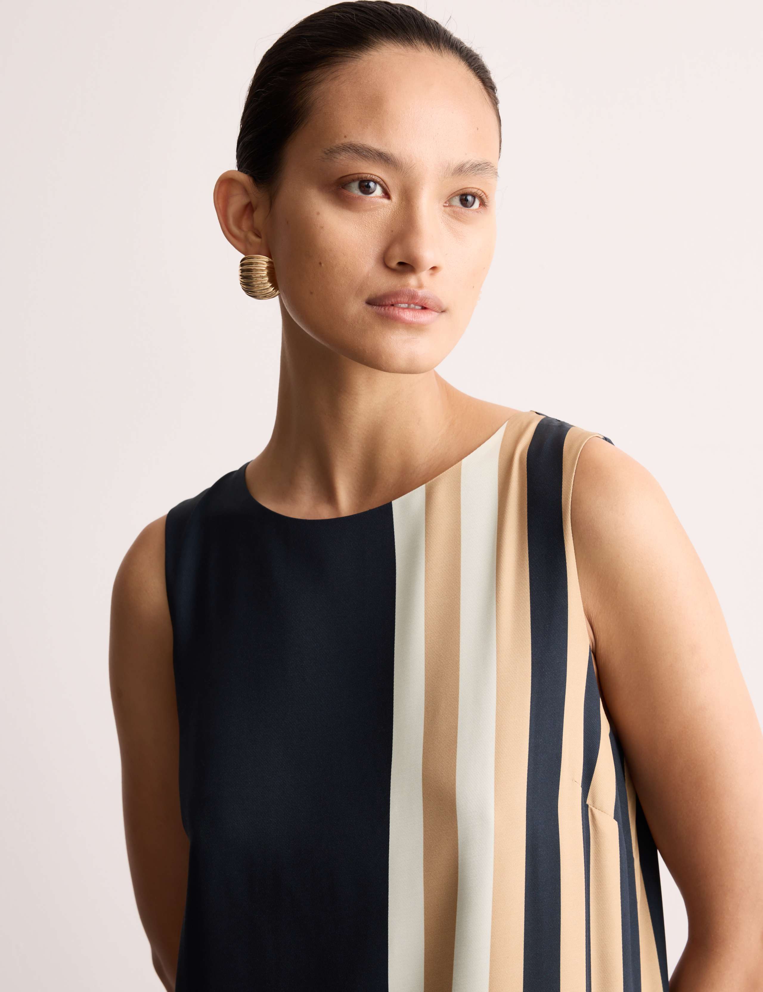 Scarf Print Scoop Neck Midi Column Dress 5 of 6