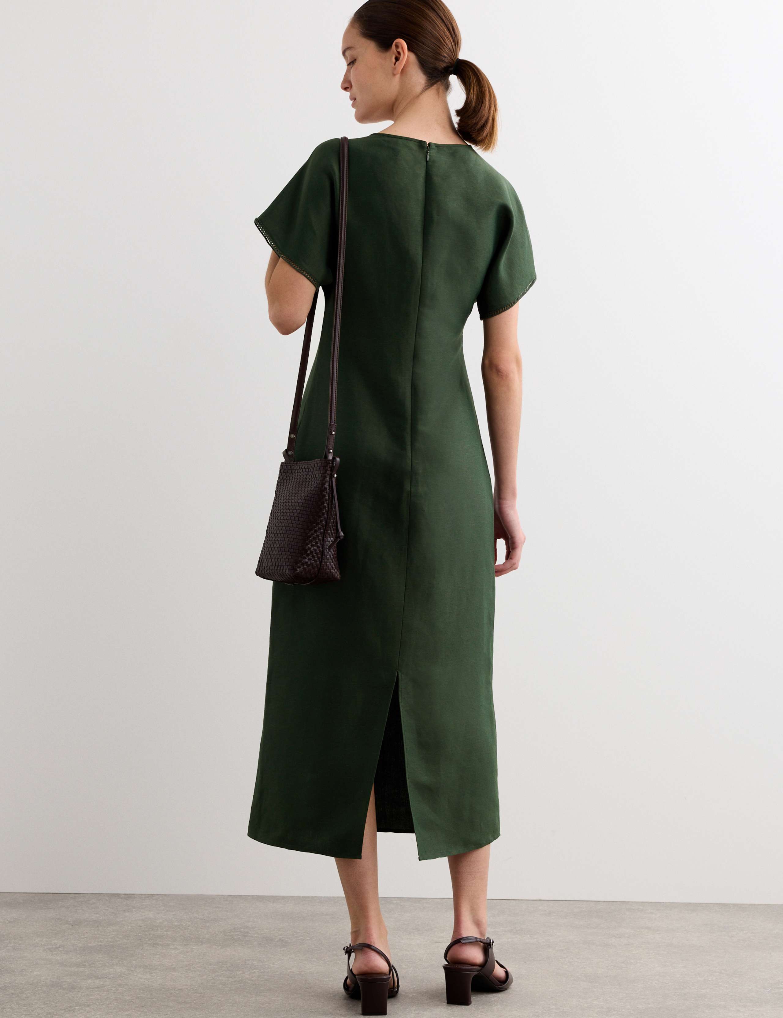 Linen Rich V-Neck Midi Wrap Dress 7 of 7