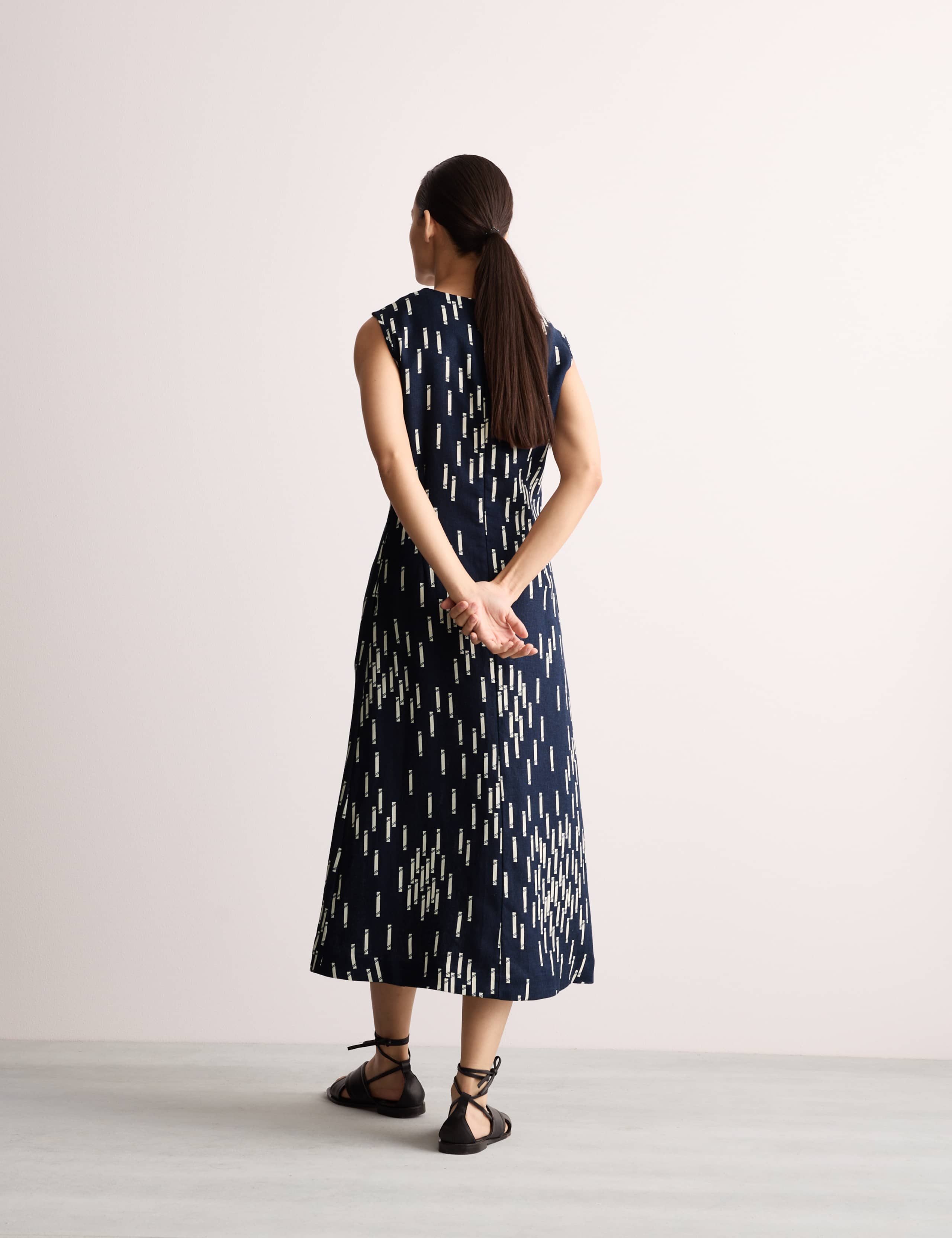 Pure Linen Dash Print Midi Dress 4 of 7