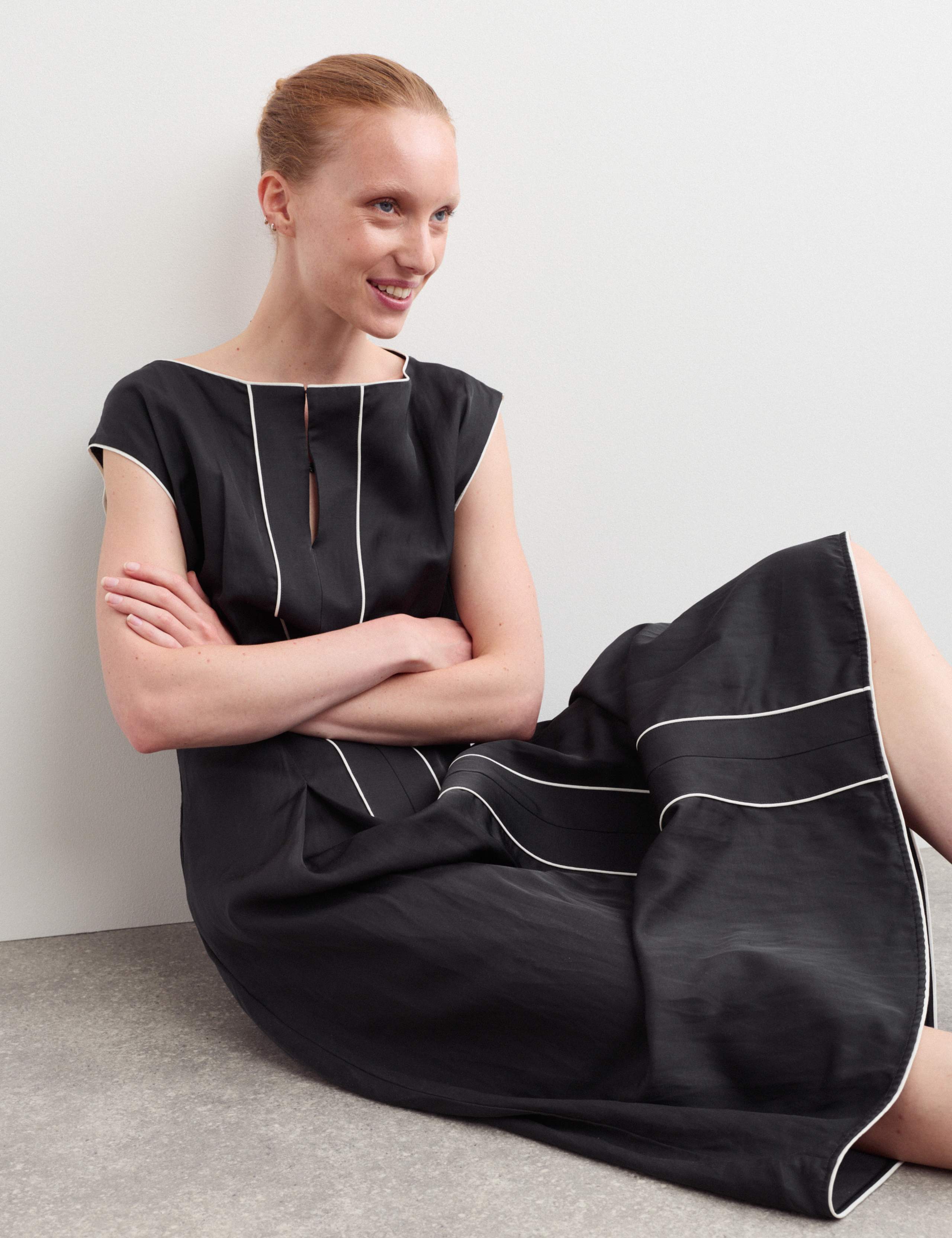Satin Midaxi Column Dress with Linen 3 of 7