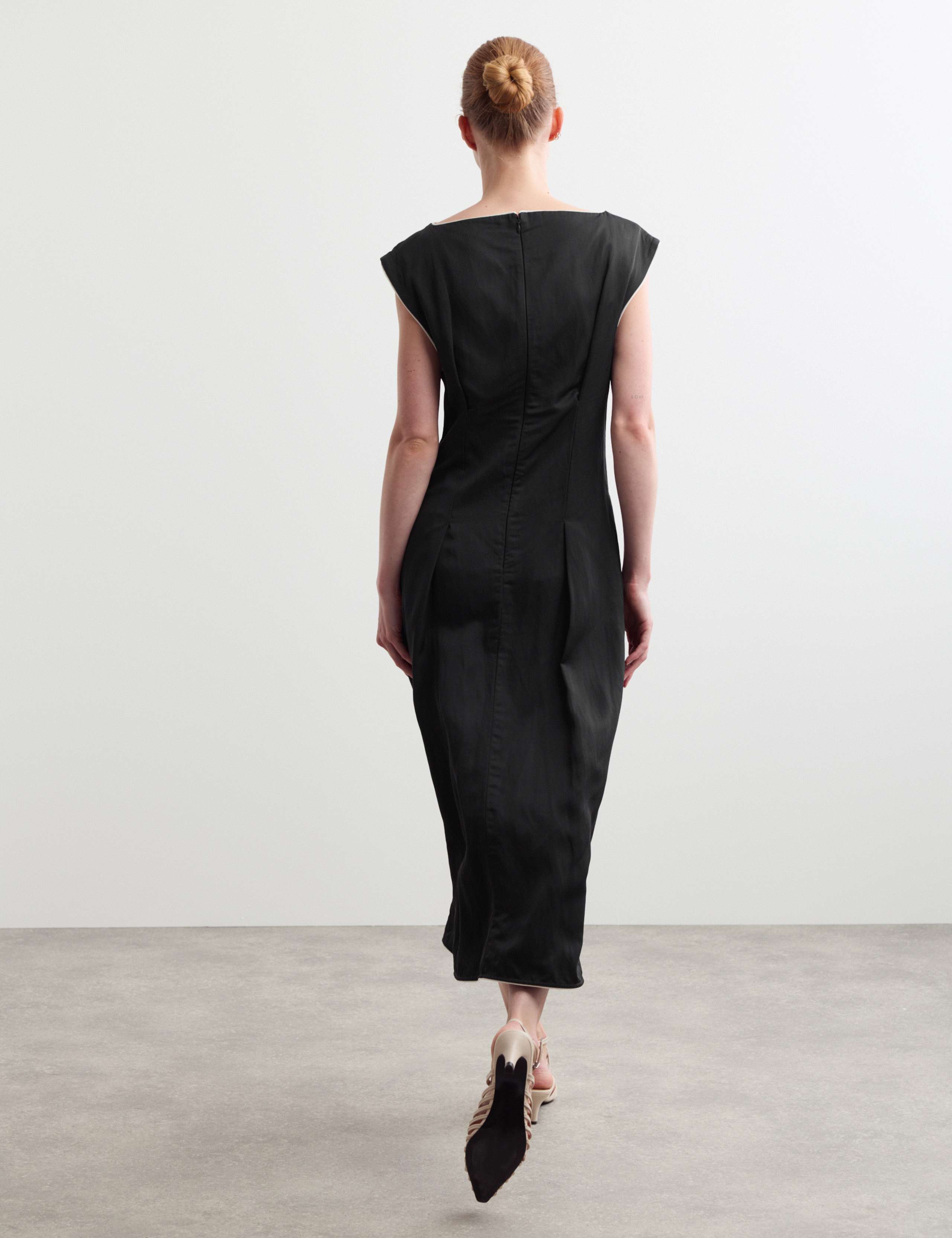 Satin Midaxi Column Dress with Linen 6 of 7