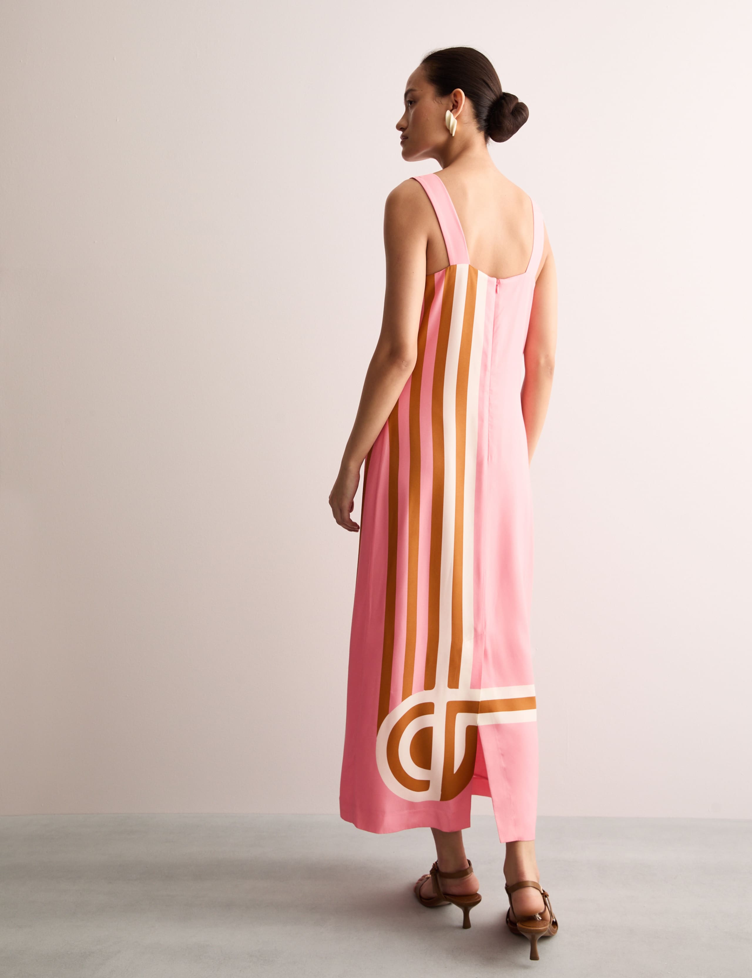 Printed Square Neck Midi Column Dress 7 of 8