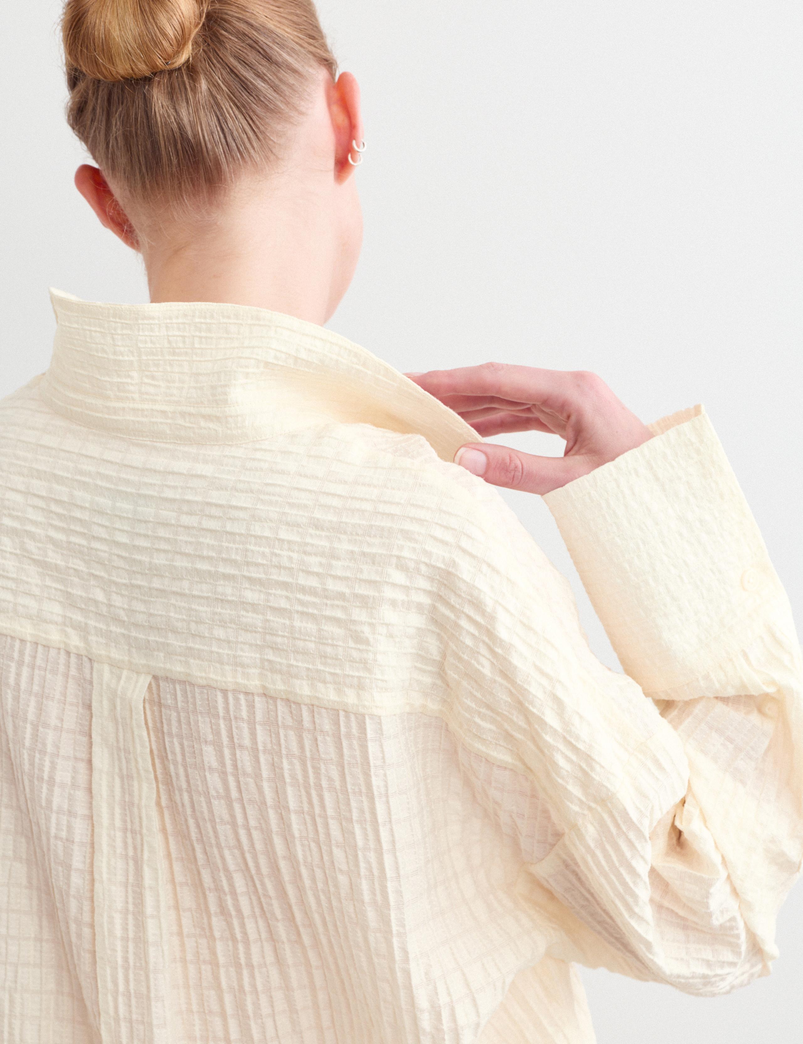Lyocell Rich Plisse Relaxed Shirt 3 of 7