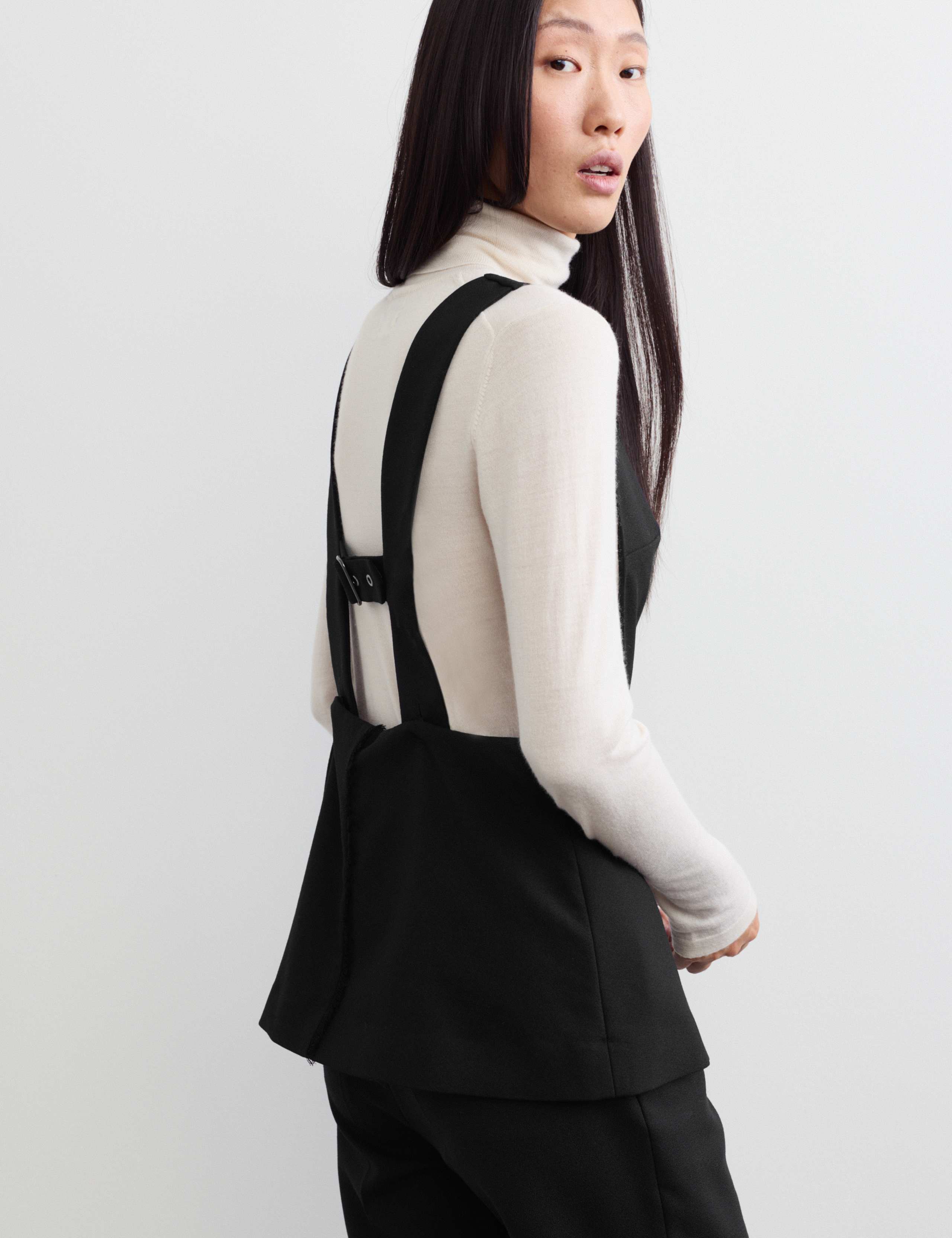 Pinafore Top 4 of 6