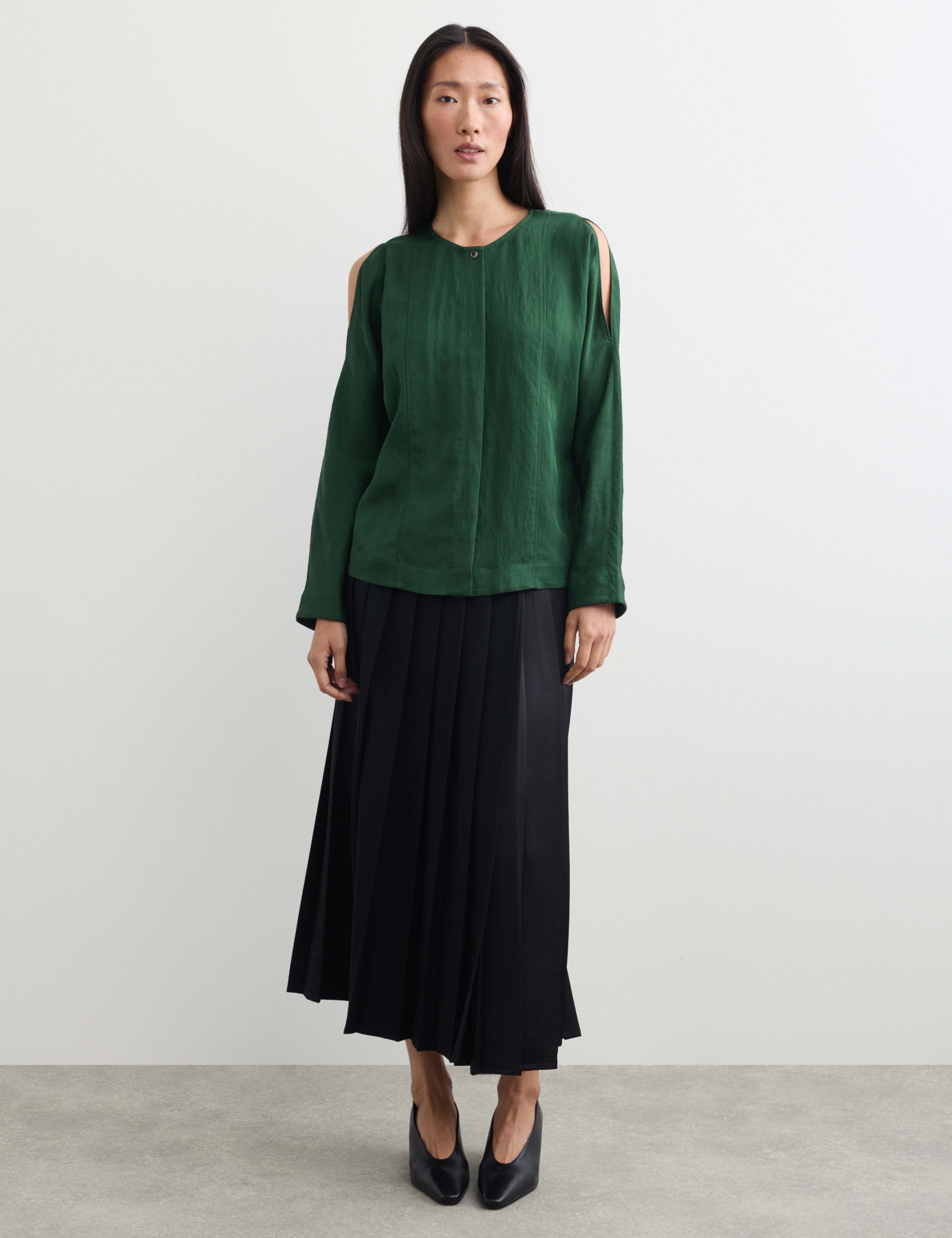 Round Neck Button Through Blouse 6 of 7