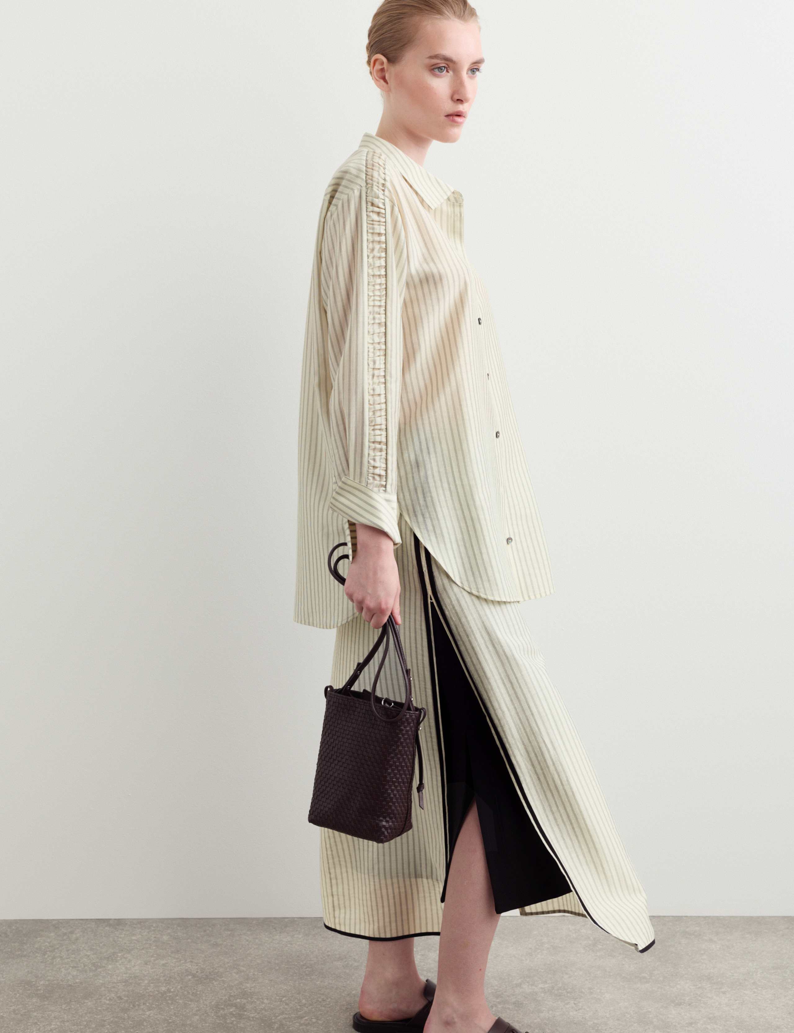 Lyocell Rich Sheer Striped Shirt 6 of 7
