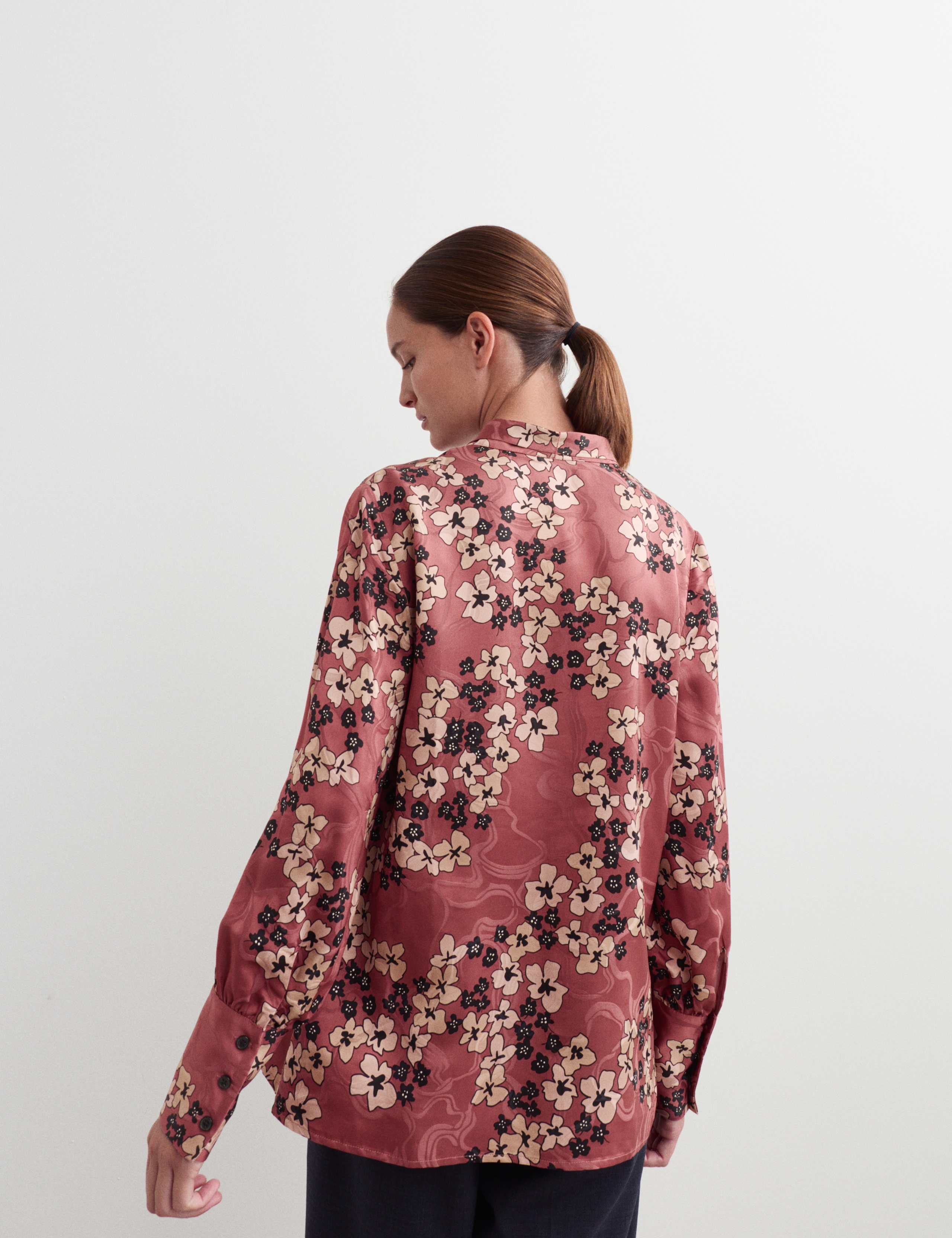 Floral Print Jacquard Collared Blouse 7 of 7