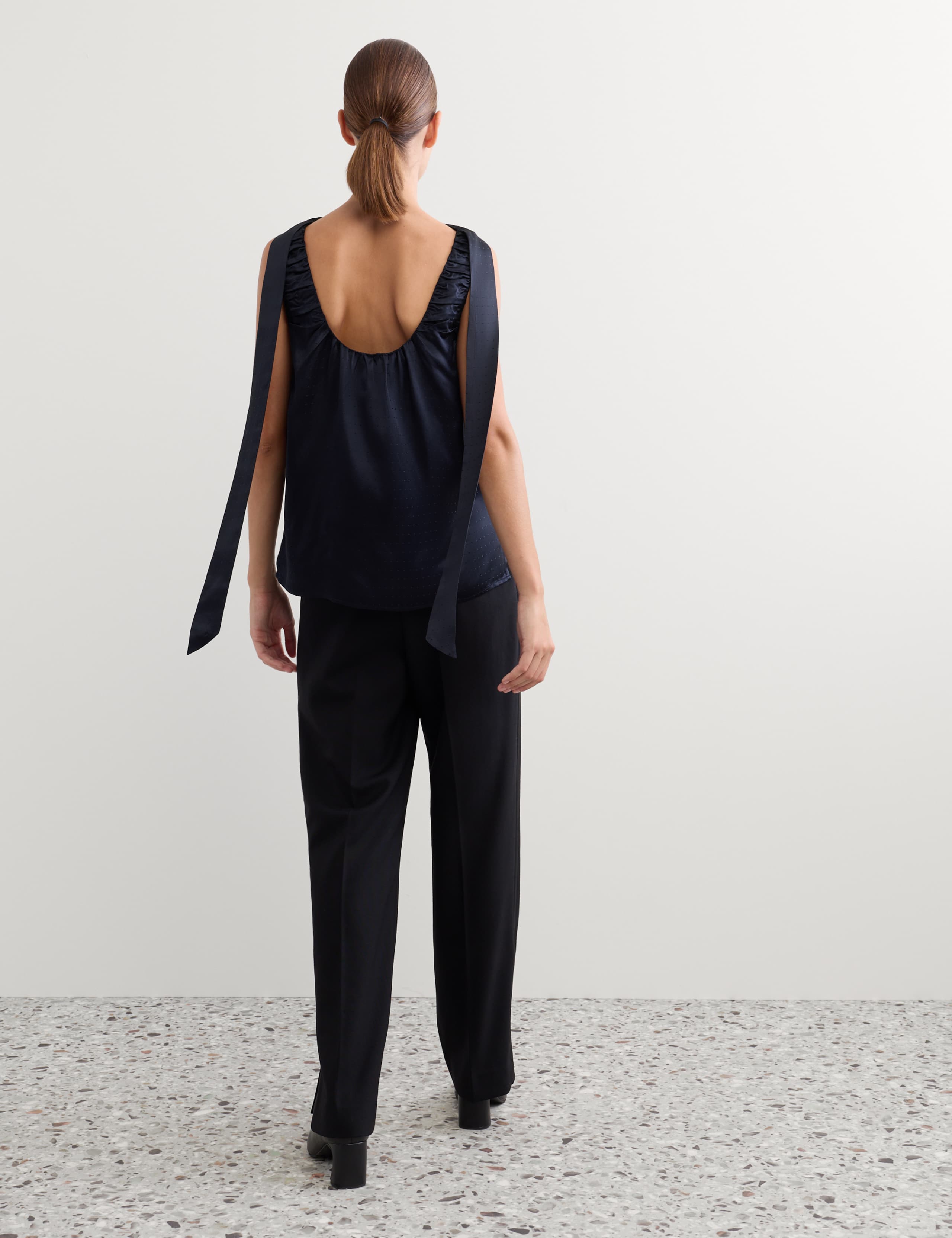 Jacquard Scoop Neck Sleeveless Top 6 of 7
