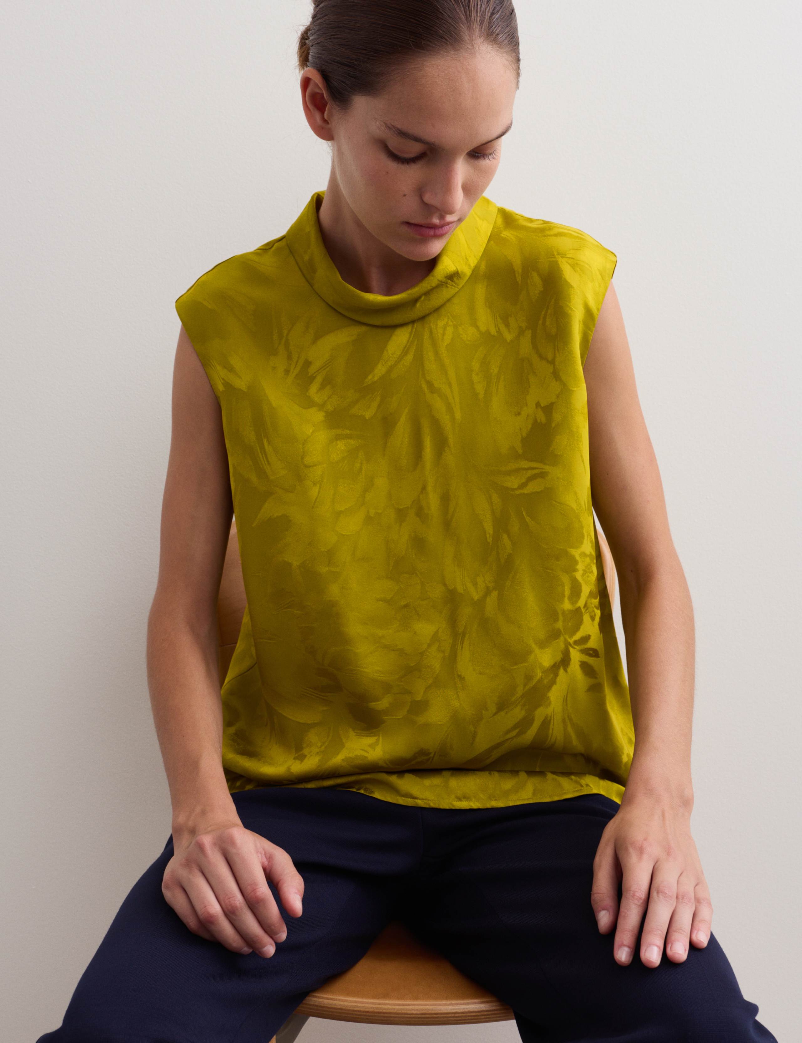 Avocado Jacquard Capped Sleeve Top Co-ord 4 of 8