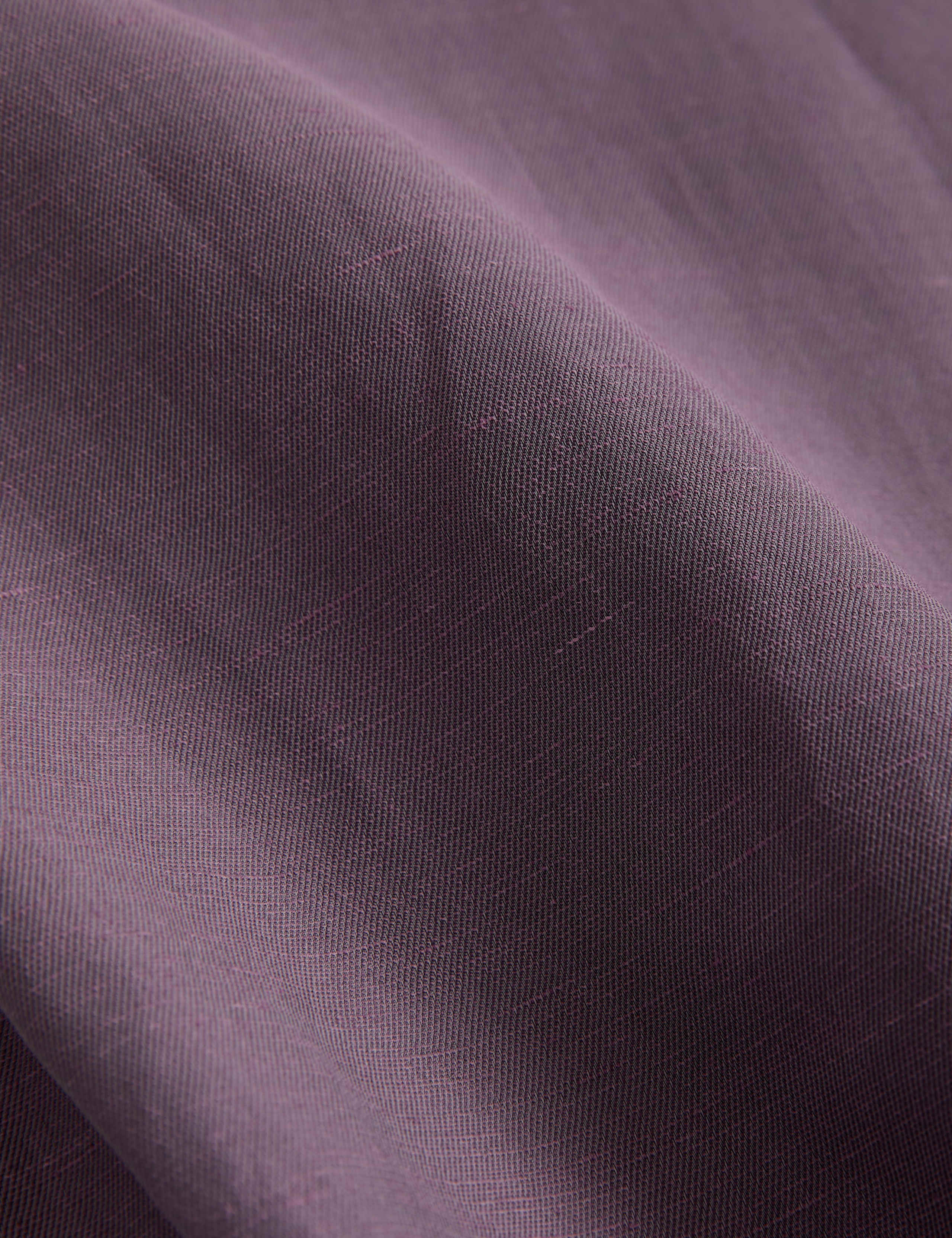 Linen Rich V-Neck Pleat Detail Shell Top 7 of 7