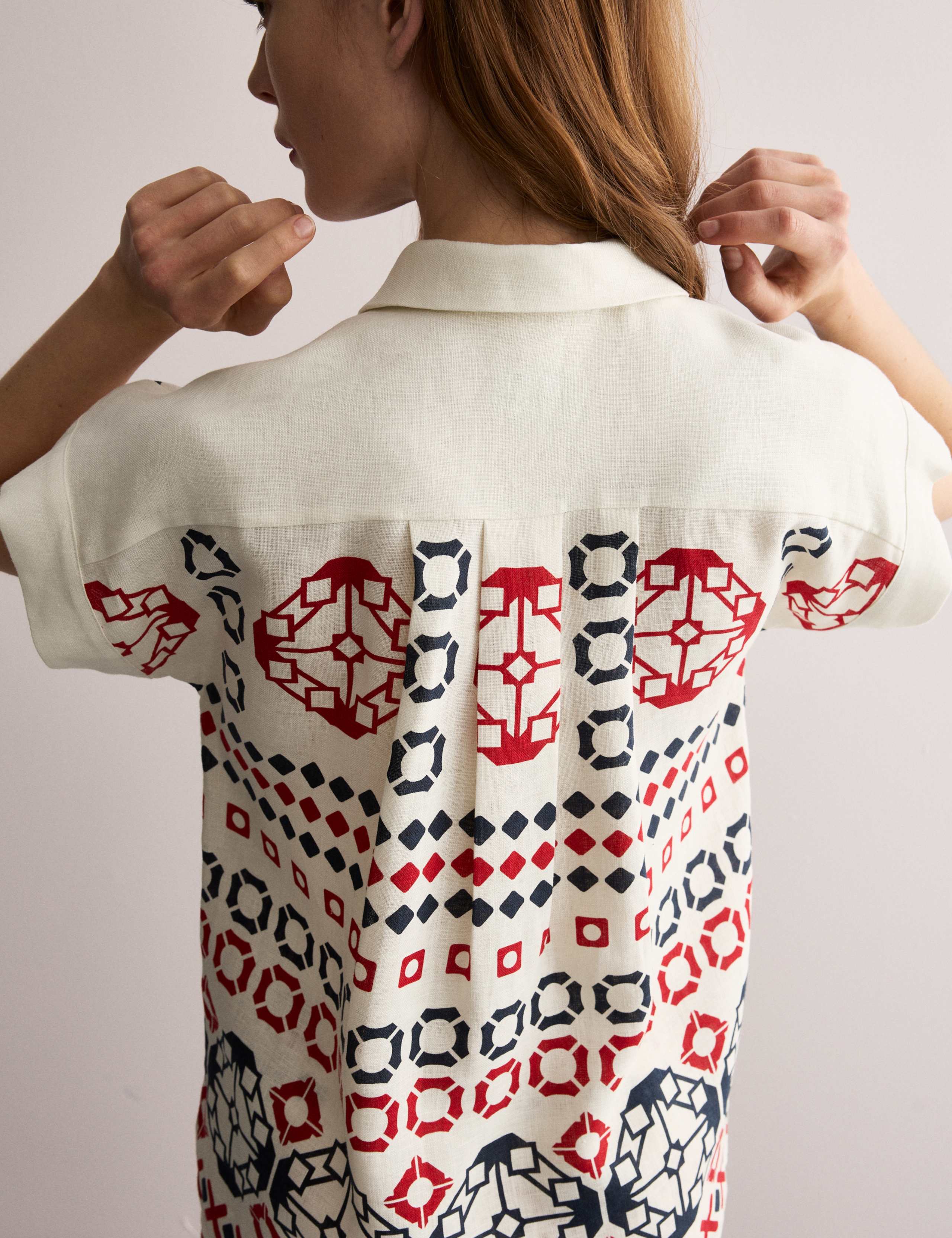Pure Linen Printed Collared Cap Sleeve Top 3 of 8