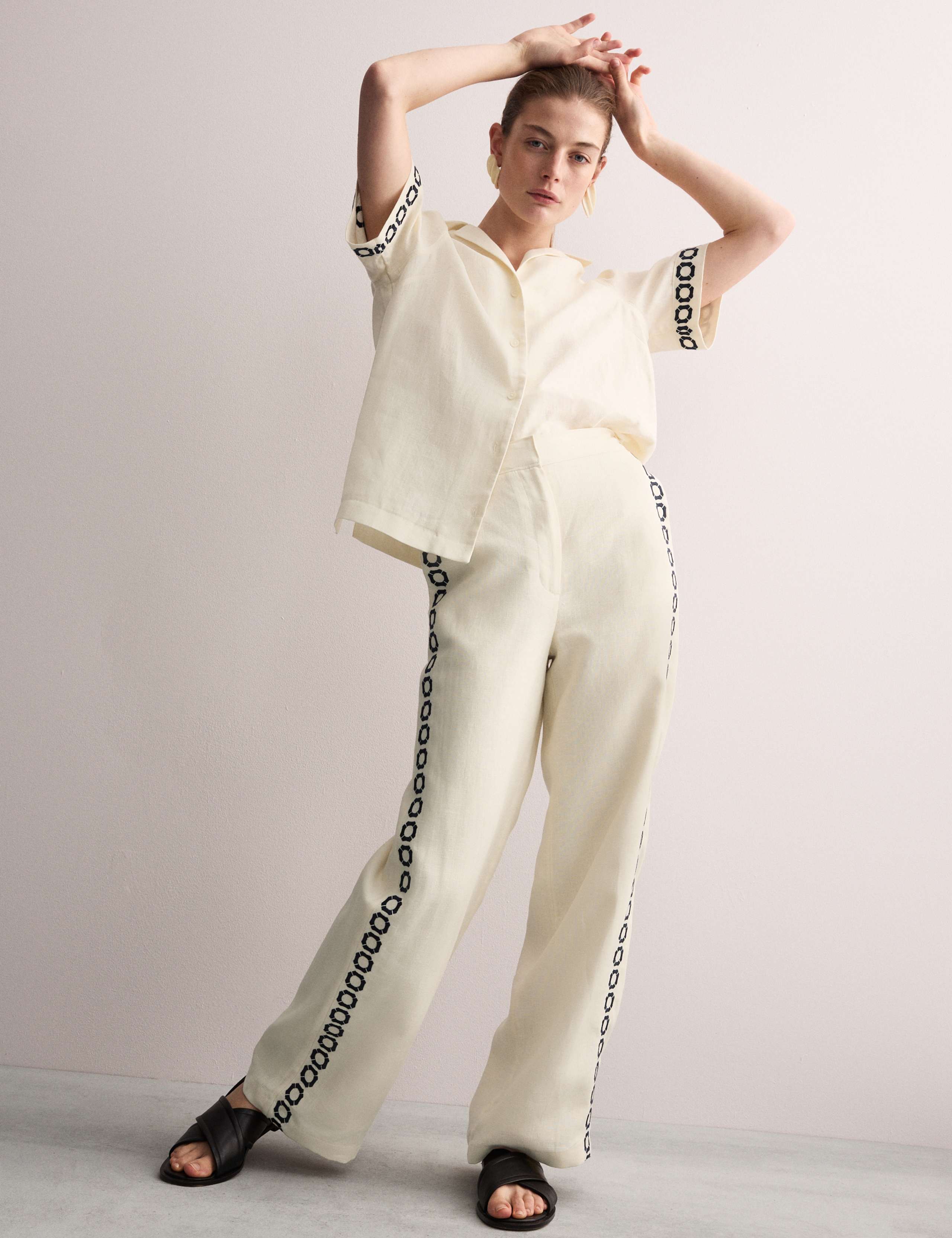 Pure Linen Embroidered Short Sleeve Shirt 4 of 6