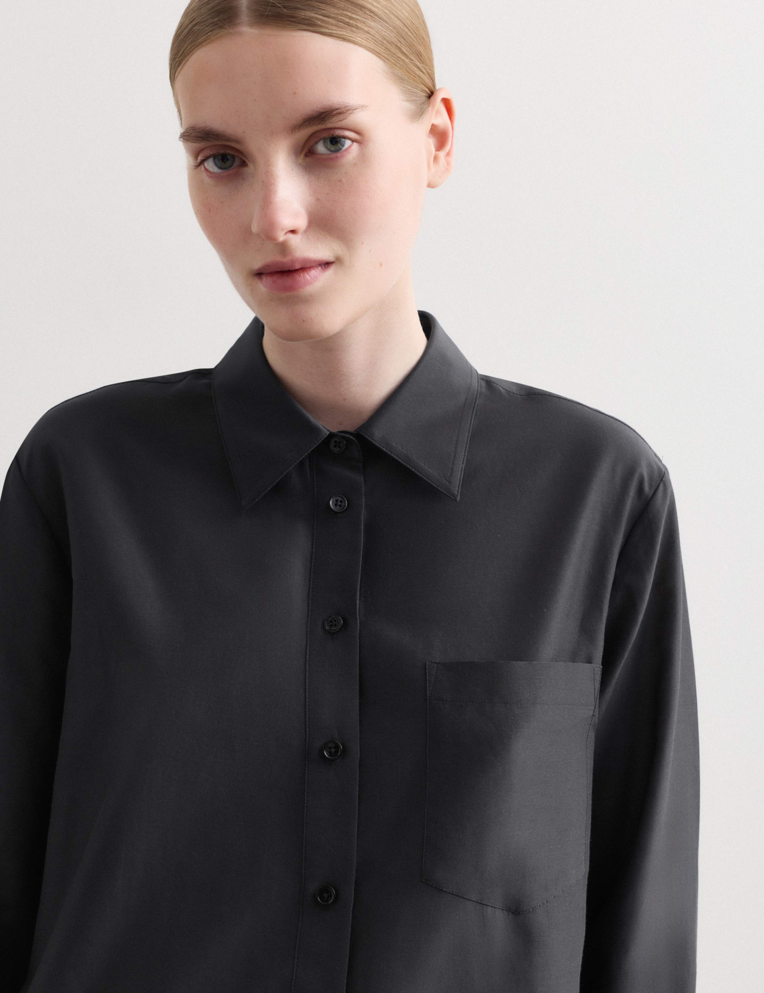 Silk Blend Collared Relaxed Shirt 5 of 7