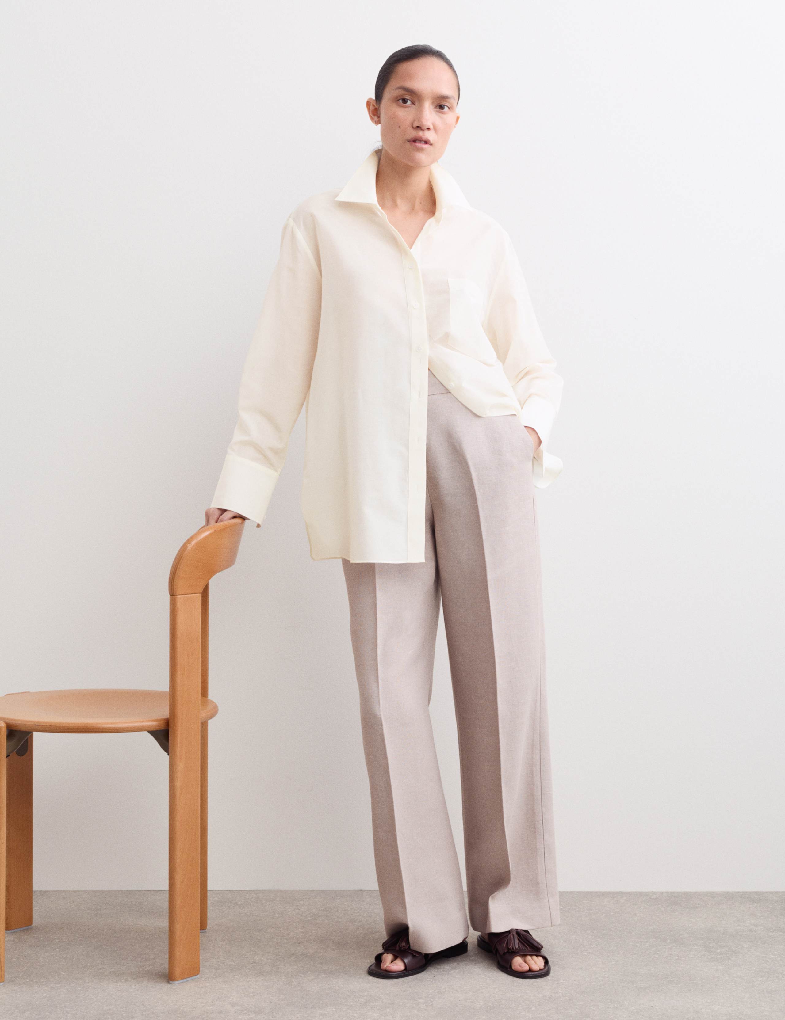 Silk Blend Collared Relaxed Shirt 3 of 7