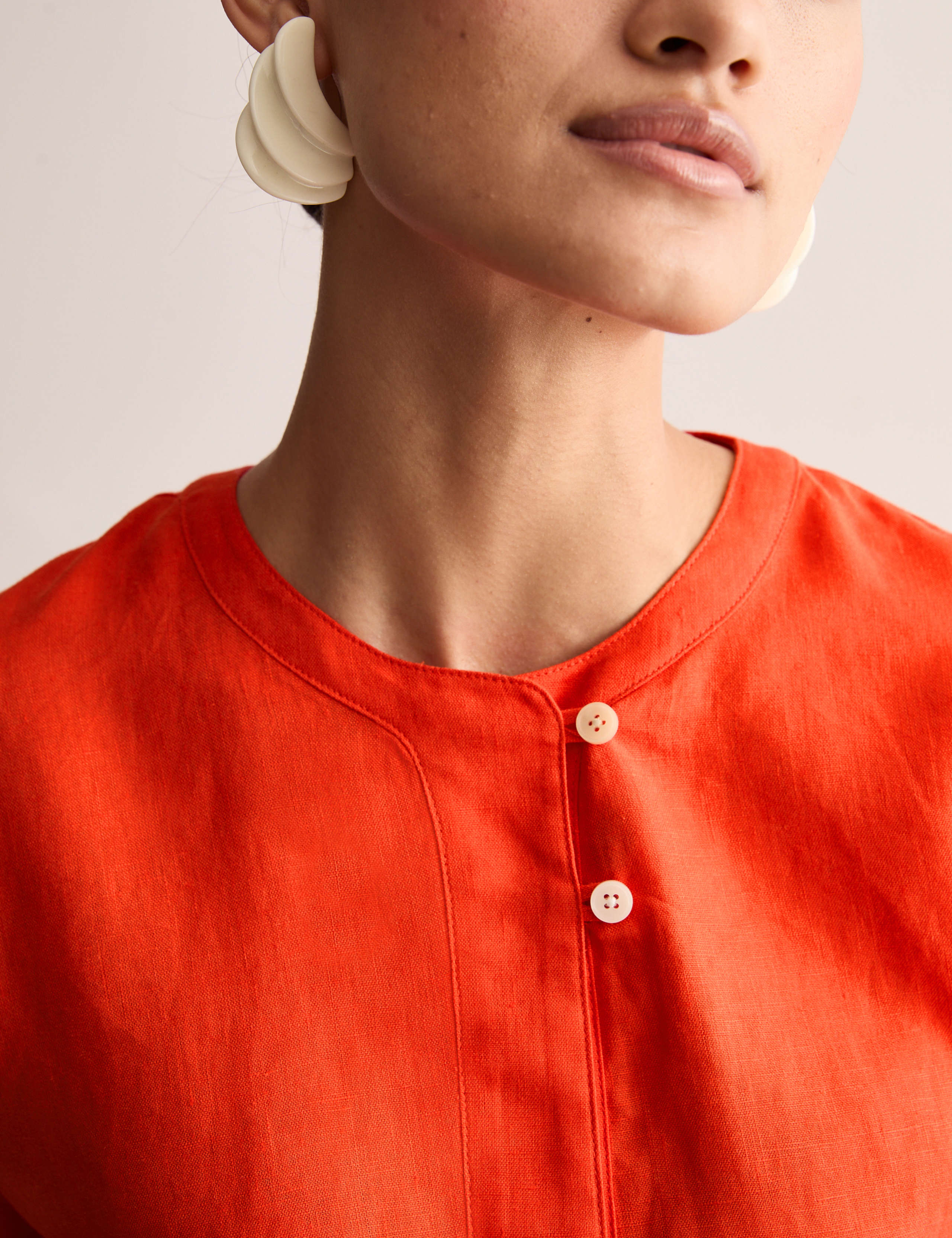 Pure Linen Button Detail Top 3 of 8