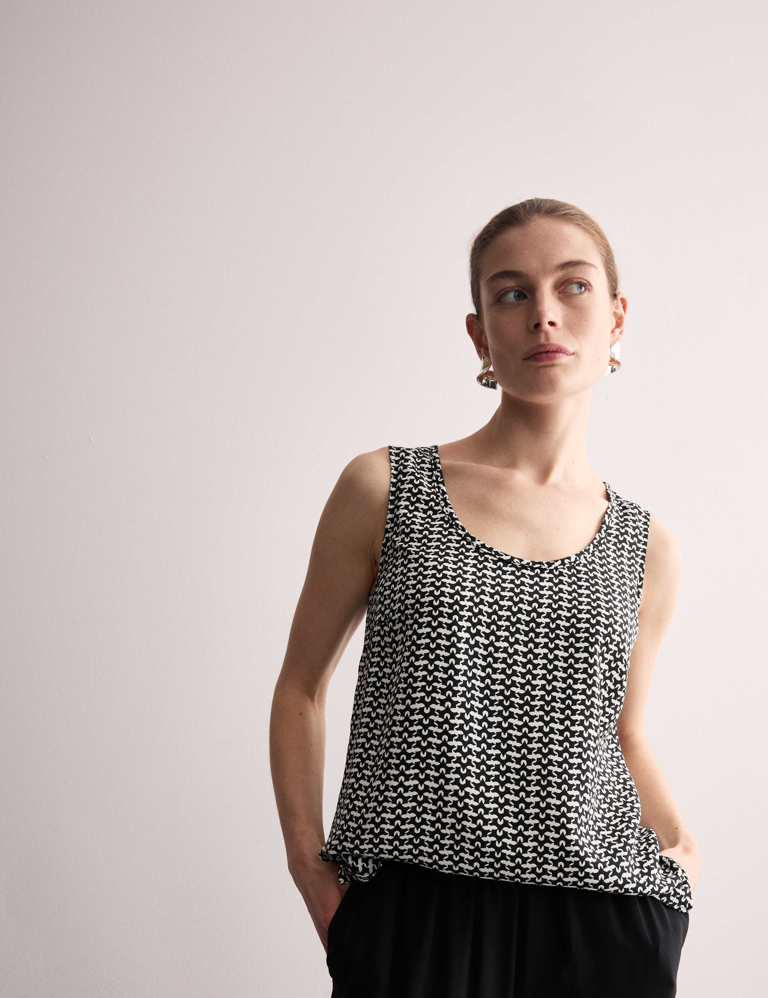 Pure Silk Geometric Scoop Neck Vest Top 5 of 6